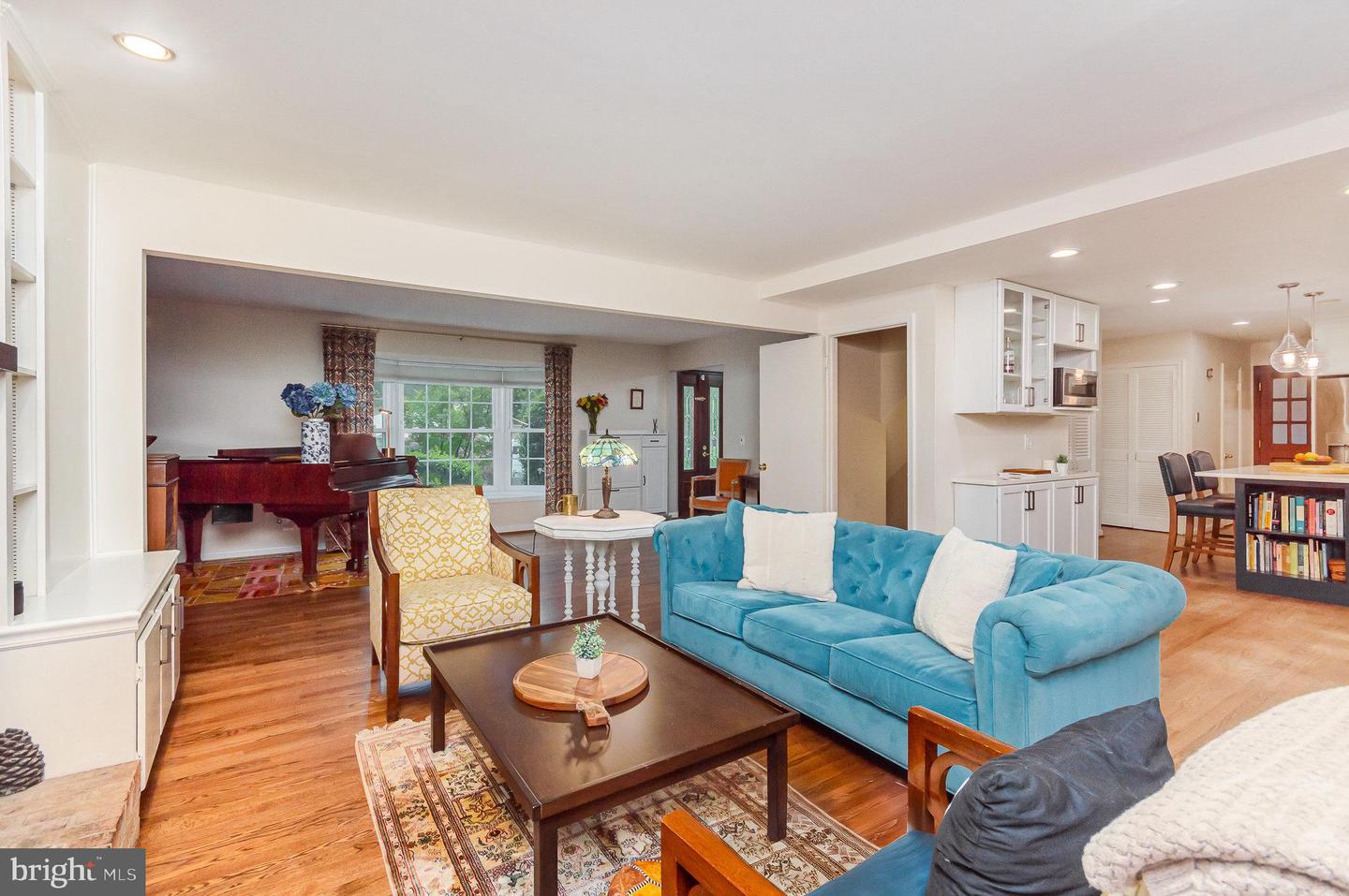 4401 ARAGON PL, ALEXANDRIA, Virginia 22309, 5 Bedrooms Bedrooms, 11 Rooms Rooms,2 BathroomsBathrooms,Residential,For sale,4401 ARAGON PL,VAFX2238602 MLS # VAFX2238602