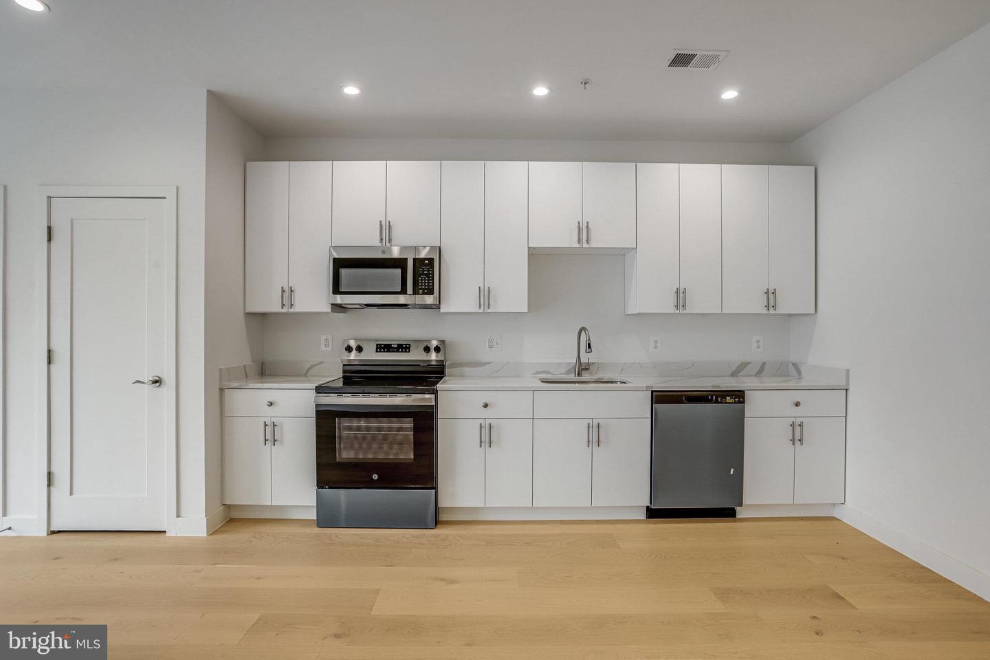 4902 D ST SE, WASHINGTON, District Of Columbia 20019, 5 Bedrooms Bedrooms, ,3 BathroomsBathrooms,Residential,For sale,4902 D ST SE,DCDC2199368 MLS # DCDC2199368