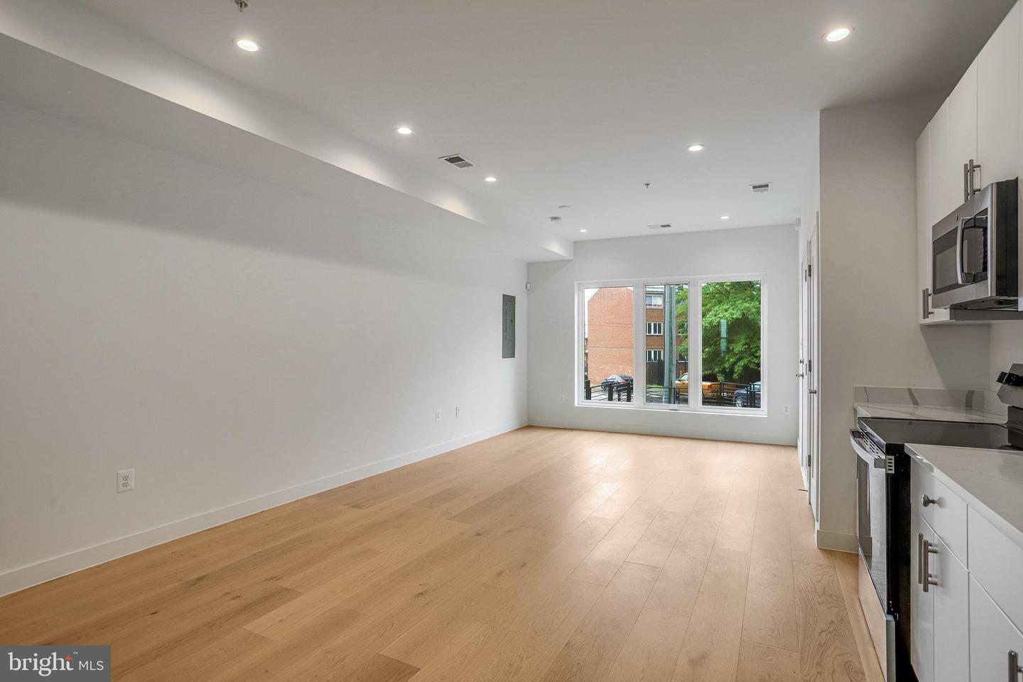4902 D ST SE, WASHINGTON, District Of Columbia 20019, 5 Bedrooms Bedrooms, ,3 BathroomsBathrooms,Residential,For sale,4902 D ST SE,DCDC2199368 MLS # DCDC2199368