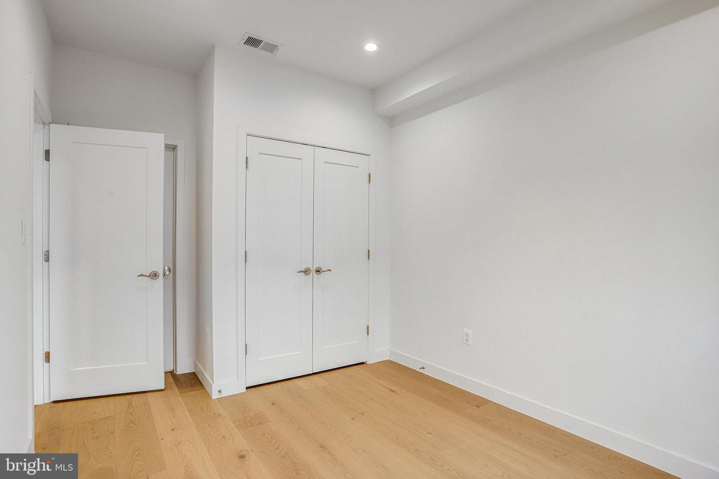 4902 D ST SE, WASHINGTON, District Of Columbia 20019, 5 Bedrooms Bedrooms, ,3 BathroomsBathrooms,Residential,For sale,4902 D ST SE,DCDC2199368 MLS # DCDC2199368