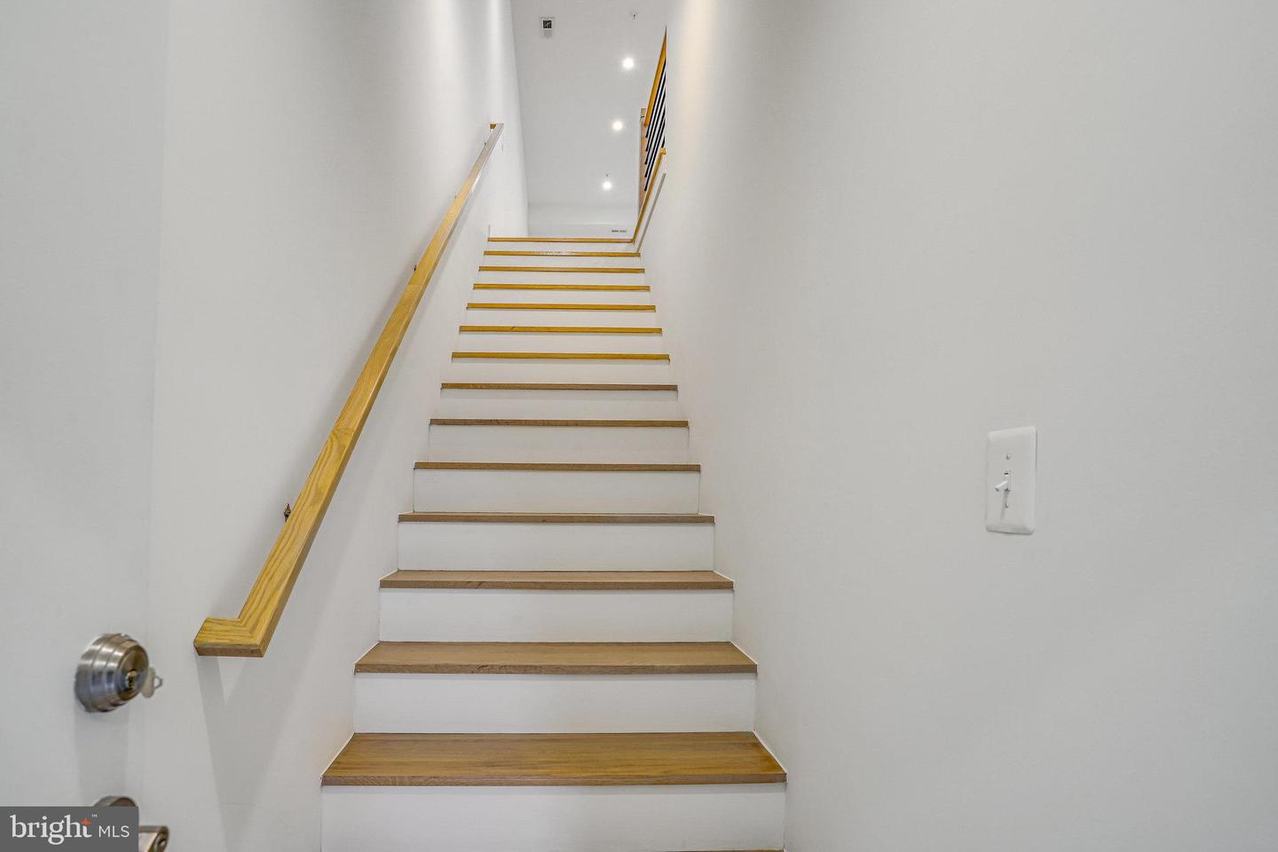 4902 D ST SE, WASHINGTON, District Of Columbia 20019, 5 Bedrooms Bedrooms, ,3 BathroomsBathrooms,Residential,For sale,4902 D ST SE,DCDC2199368 MLS # DCDC2199368