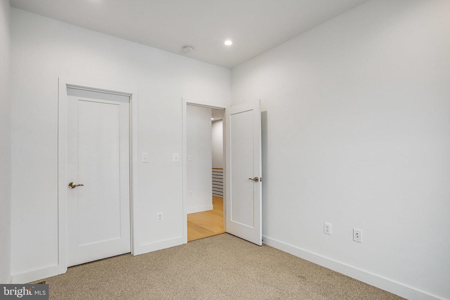 4902 D ST SE, WASHINGTON, District Of Columbia 20019, 5 Bedrooms Bedrooms, ,3 BathroomsBathrooms,Residential,For sale,4902 D ST SE,DCDC2199368 MLS # DCDC2199368