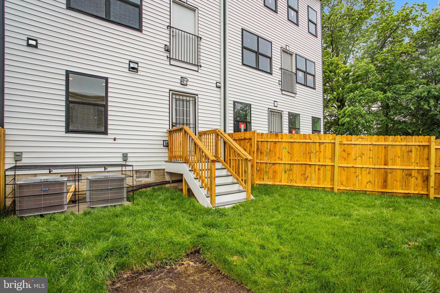 4902 D ST SE, WASHINGTON, District Of Columbia 20019, 5 Bedrooms Bedrooms, ,3 BathroomsBathrooms,Residential,For sale,4902 D ST SE,DCDC2199368 MLS # DCDC2199368