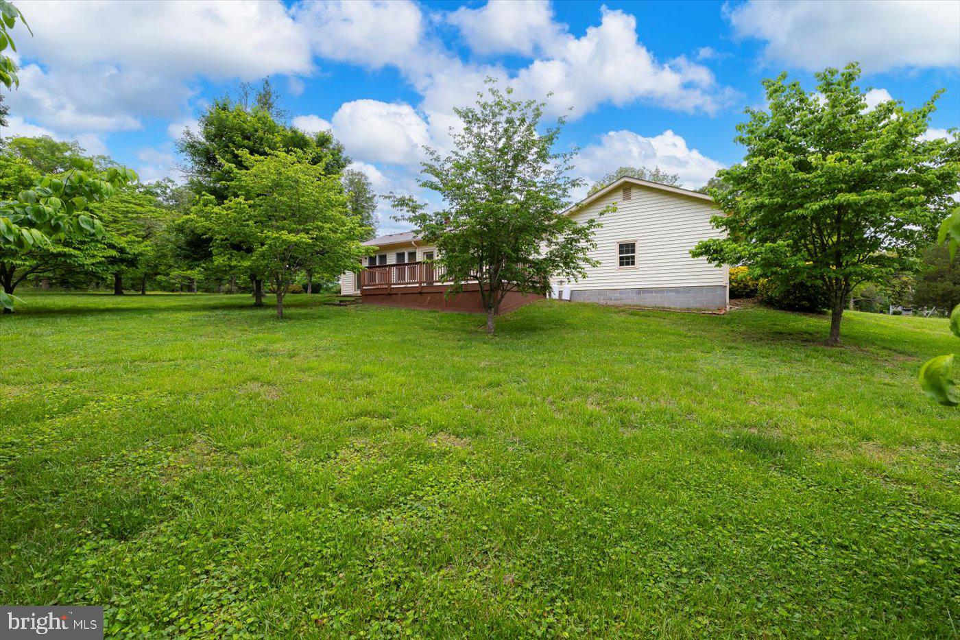 5524 HICKORY RIDGE RD, SPOTSYLVANIA, Virginia 22551, 4 Bedrooms Bedrooms, ,2 BathroomsBathrooms,Residential,For sale,5524 HICKORY RIDGE RD,VASP2033006 MLS # VASP2033006