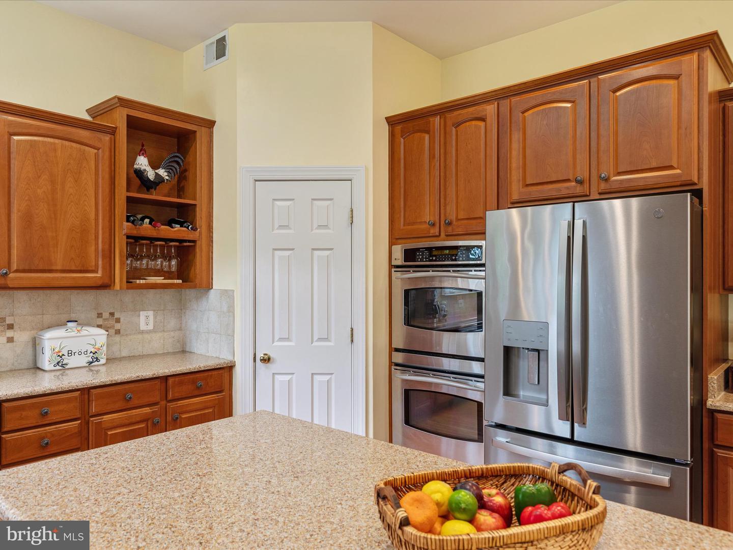 1517 BROOKDALE CT, WINCHESTER, Virginia 22601, 4 Bedrooms Bedrooms, ,4 BathroomsBathrooms,Residential,For sale,1517 BROOKDALE CT,VAWI2007668 MLS # VAWI2007668