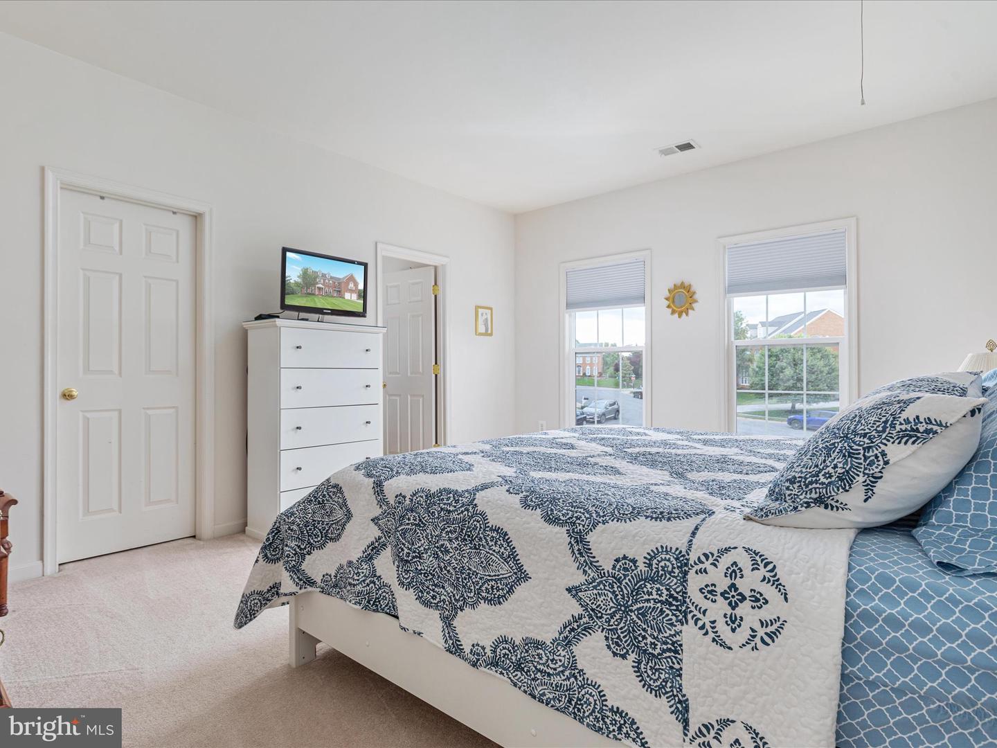1517 BROOKDALE CT, WINCHESTER, Virginia 22601, 4 Bedrooms Bedrooms, ,4 BathroomsBathrooms,Residential,For sale,1517 BROOKDALE CT,VAWI2007668 MLS # VAWI2007668