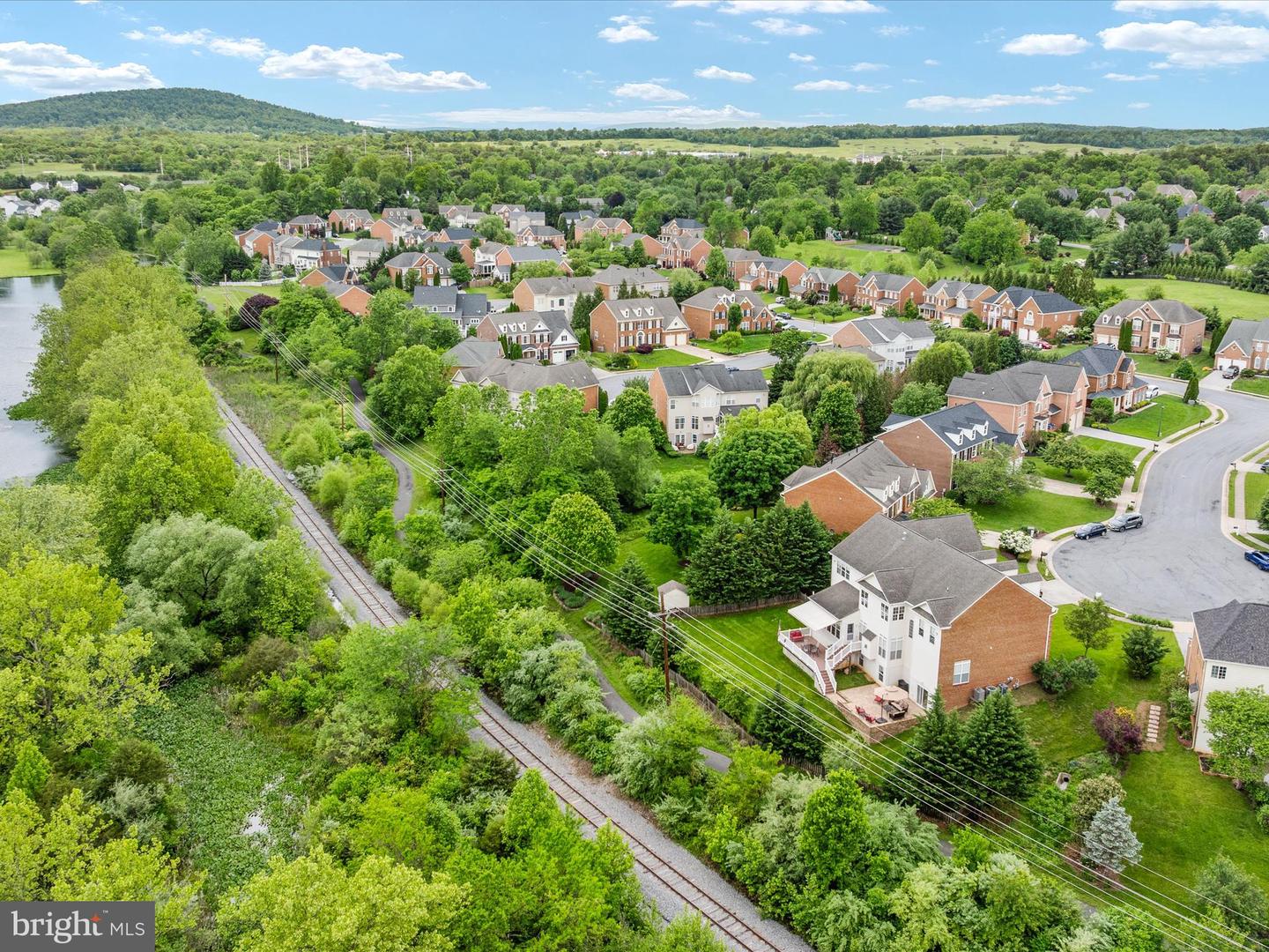 1517 BROOKDALE CT, WINCHESTER, Virginia 22601, 4 Bedrooms Bedrooms, ,4 BathroomsBathrooms,Residential,For sale,1517 BROOKDALE CT,VAWI2007668 MLS # VAWI2007668