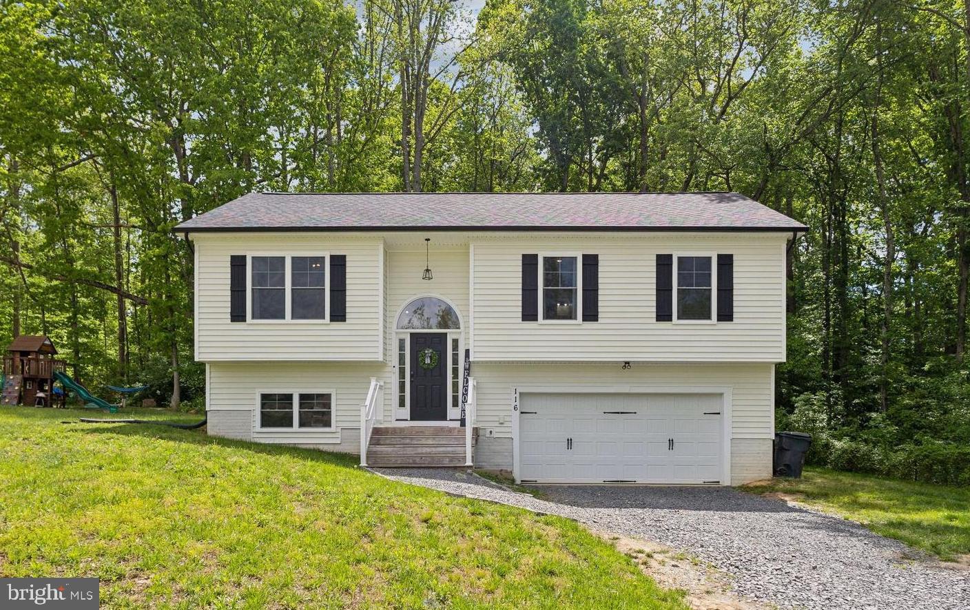 116 HILDA DR, STAFFORD, Virginia 22556, 3 Bedrooms Bedrooms, ,3 BathroomsBathrooms,Residential,For sale,116 HILDA DR,VAST2038738 MLS # VAST2038738