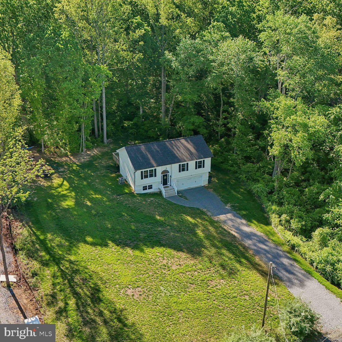 116 HILDA DR, STAFFORD, Virginia 22556, 3 Bedrooms Bedrooms, ,3 BathroomsBathrooms,Residential,For sale,116 HILDA DR,VAST2038738 MLS # VAST2038738