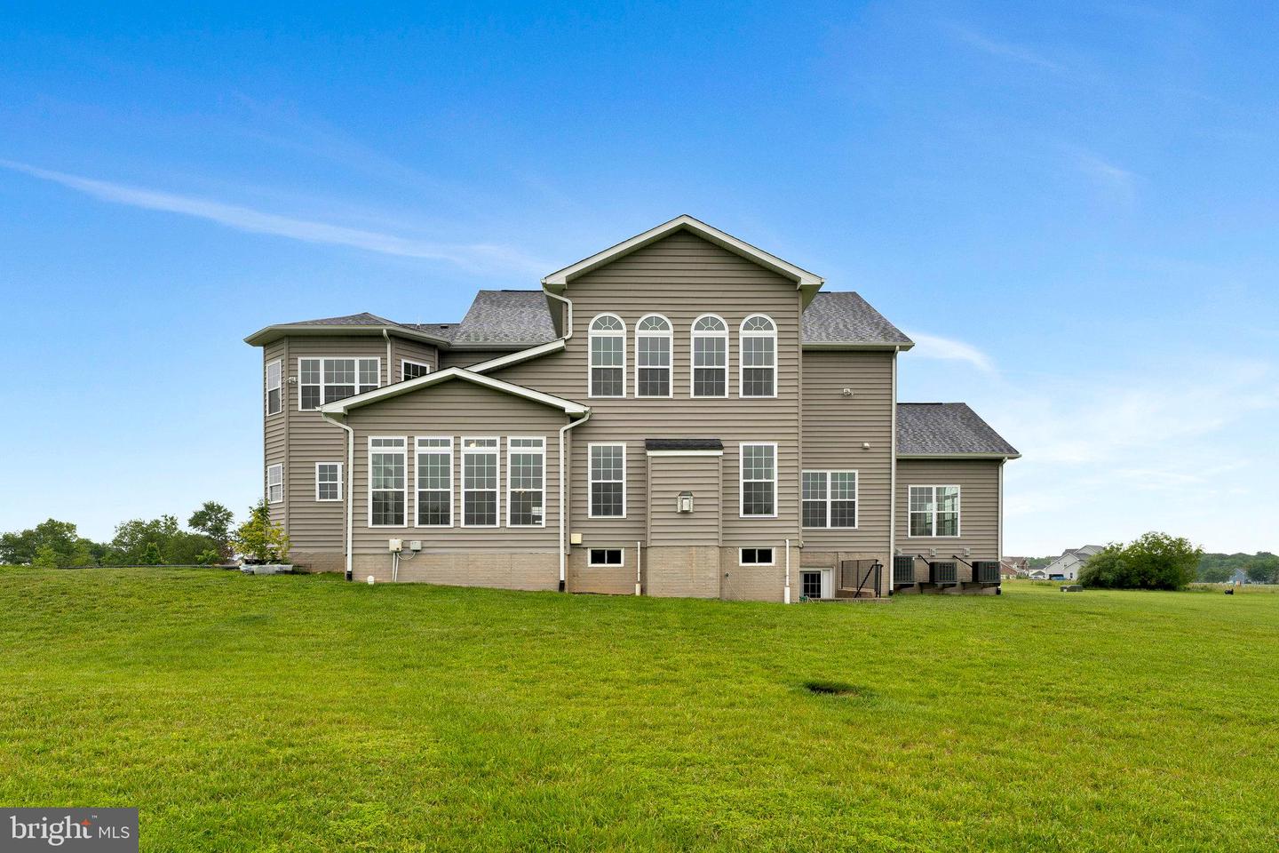 42506 BLACK TALON CT, LEESBURG, Virginia 20176, 4 Bedrooms Bedrooms, ,3 BathroomsBathrooms,Residential,For sale,42506 BLACK TALON CT,VALO2096306 MLS # VALO2096306