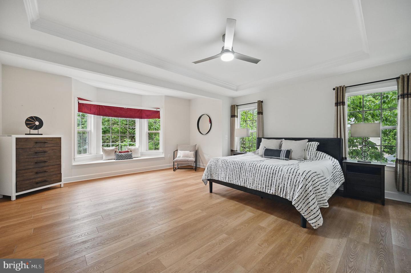 7621 LEONARD DR, FALLS CHURCH, Virginia 22043, 8 Bedrooms Bedrooms, ,6 BathroomsBathrooms,Residential,For sale,7621 LEONARD DR,VAFX2240562 MLS # VAFX2240562