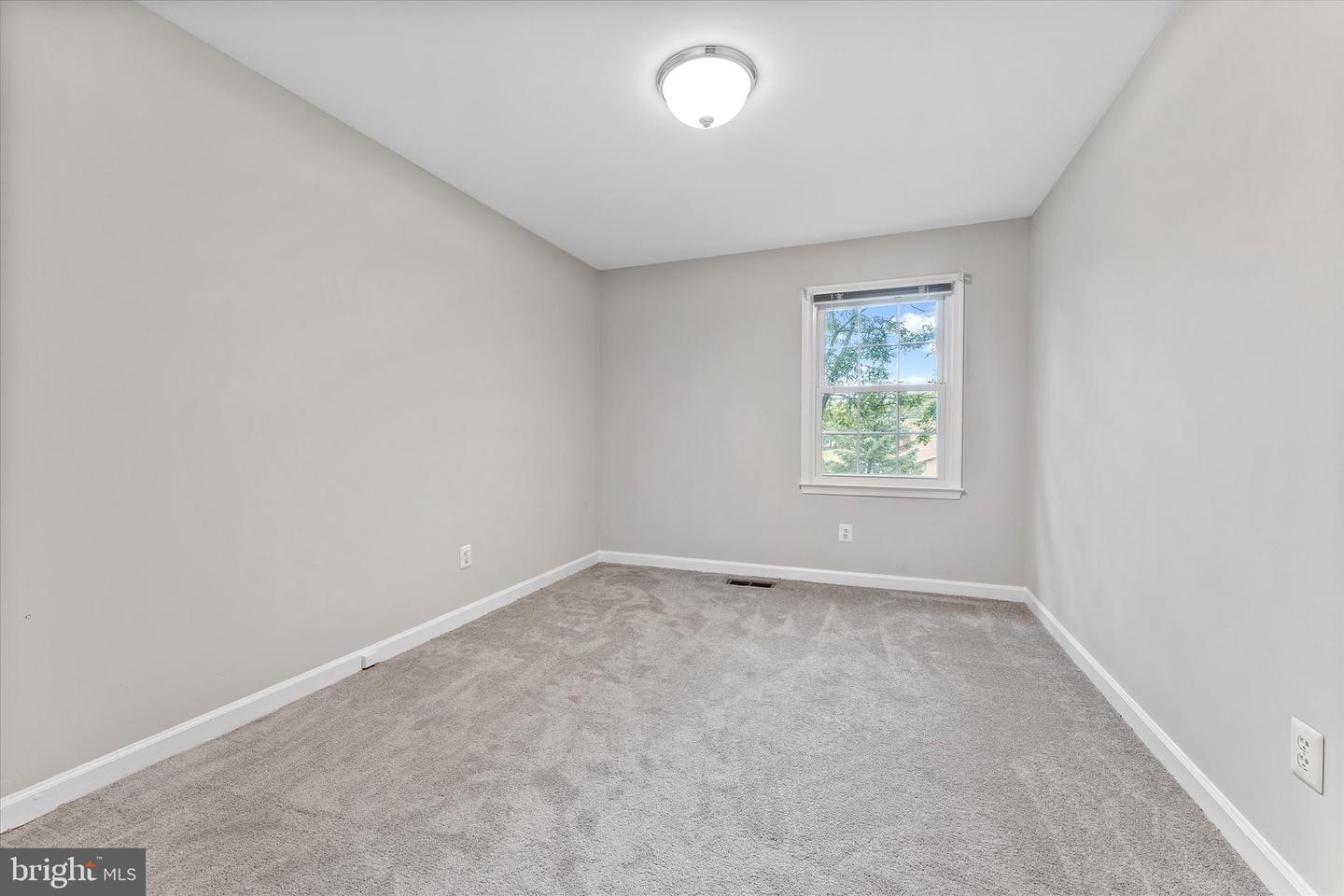 210 AUTUMN OLIVE WAY, STERLING, Virginia 20164, 4 Bedrooms Bedrooms, ,3 BathroomsBathrooms,Residential,For sale,210 AUTUMN OLIVE WAY,VALO2096368 MLS # VALO2096368