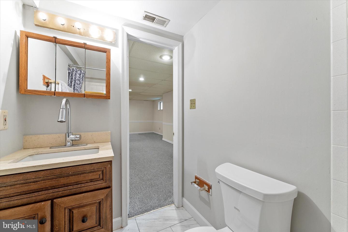 210 AUTUMN OLIVE WAY, STERLING, Virginia 20164, 4 Bedrooms Bedrooms, ,3 BathroomsBathrooms,Residential,For sale,210 AUTUMN OLIVE WAY,VALO2096368 MLS # VALO2096368