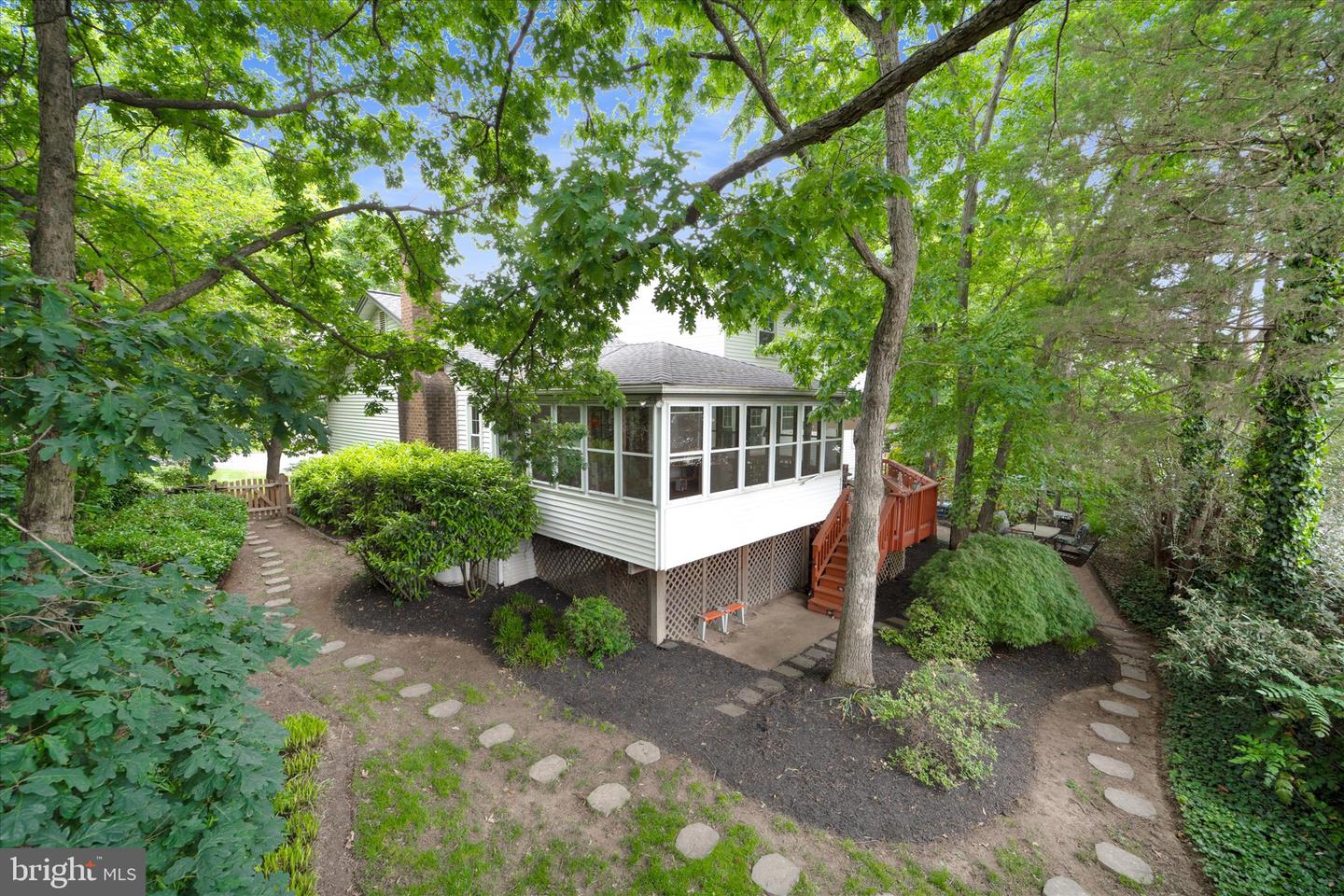 210 AUTUMN OLIVE WAY, STERLING, Virginia 20164, 4 Bedrooms Bedrooms, ,3 BathroomsBathrooms,Residential,For sale,210 AUTUMN OLIVE WAY,VALO2096368 MLS # VALO2096368