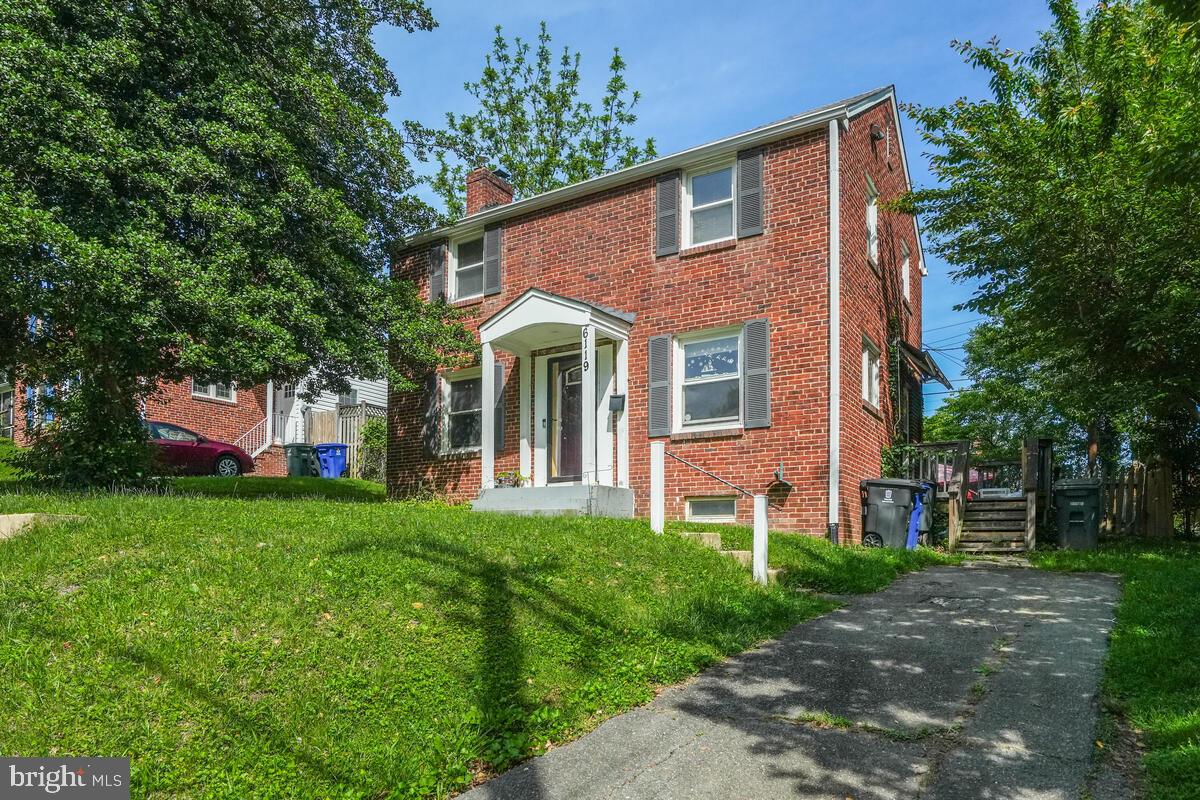 6119 11TH ST N, ARLINGTON, Virginia 22205, 2 Bedrooms Bedrooms, ,2 BathroomsBathrooms,Residential,For sale,6119 11TH ST N,VAAR2057450 MLS # VAAR2057450