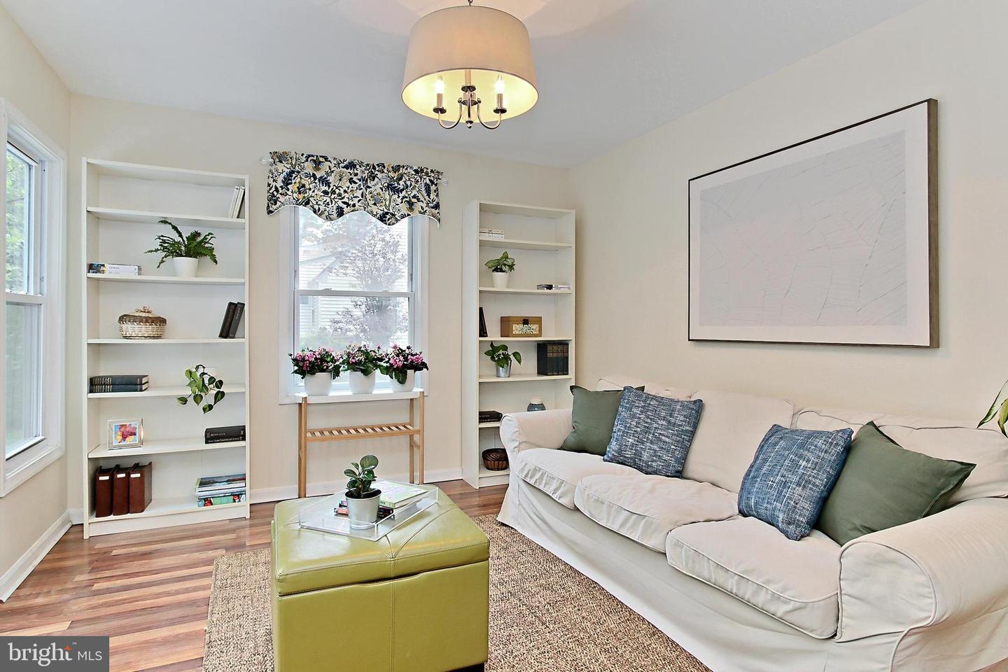 503 RANDOLPH ST, FALLS CHURCH, Virginia 22046, 4 Bedrooms Bedrooms, ,2 BathroomsBathrooms,Residential,For sale,503 RANDOLPH ST,VAFA2003000 MLS # VAFA2003000