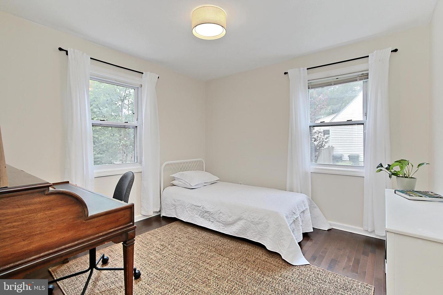 503 RANDOLPH ST, FALLS CHURCH, Virginia 22046, 4 Bedrooms Bedrooms, ,2 BathroomsBathrooms,Residential,For sale,503 RANDOLPH ST,VAFA2003000 MLS # VAFA2003000