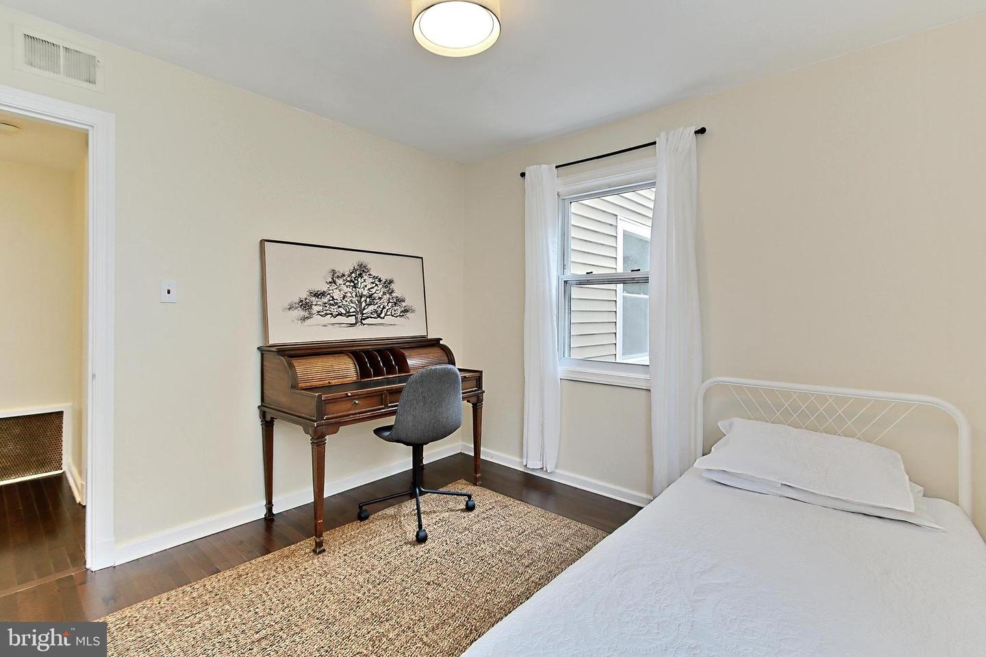 503 RANDOLPH ST, FALLS CHURCH, Virginia 22046, 4 Bedrooms Bedrooms, ,2 BathroomsBathrooms,Residential,For sale,503 RANDOLPH ST,VAFA2003000 MLS # VAFA2003000