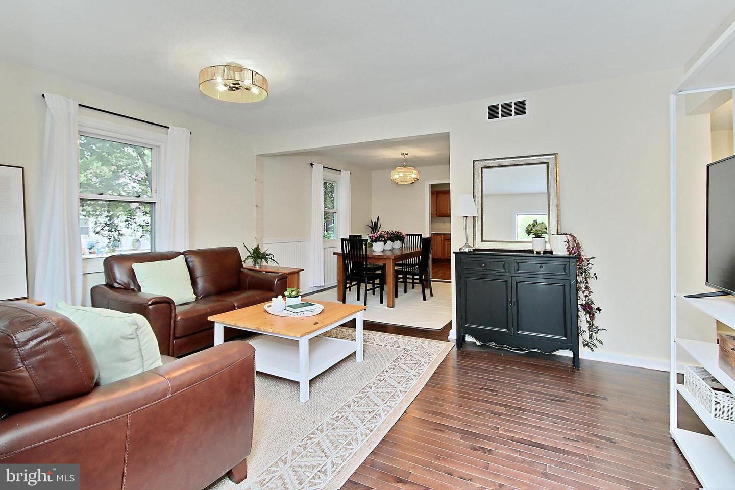 503 RANDOLPH ST, FALLS CHURCH, Virginia 22046, 4 Bedrooms Bedrooms, ,2 BathroomsBathrooms,Residential,For sale,503 RANDOLPH ST,VAFA2003000 MLS # VAFA2003000
