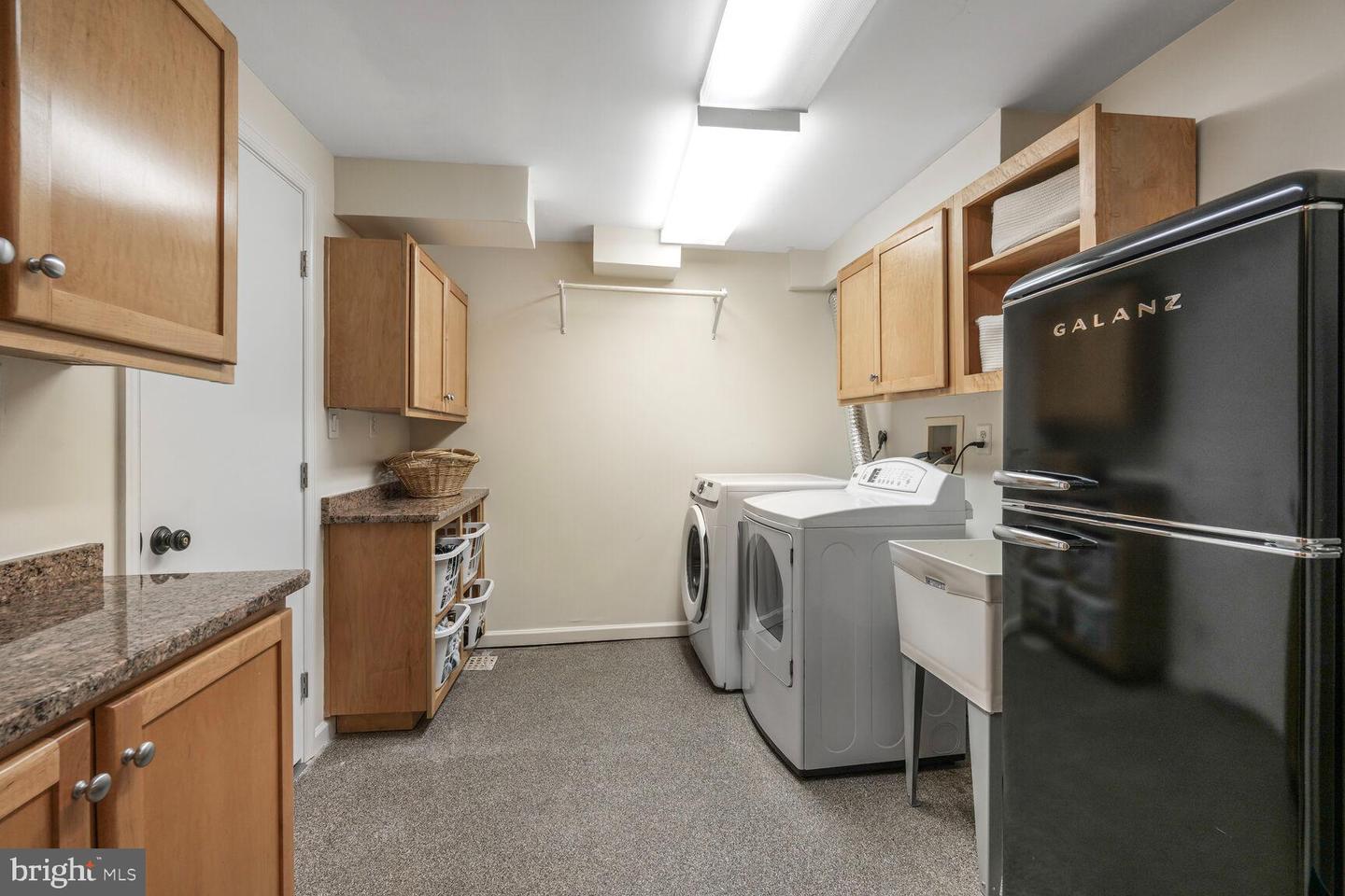 2901 N ROCHESTER ST, ARLINGTON, Virginia 22213, 4 Bedrooms Bedrooms, ,3 BathroomsBathrooms,Residential,For sale,2901 N ROCHESTER ST,VAAR2057472 MLS # VAAR2057472
