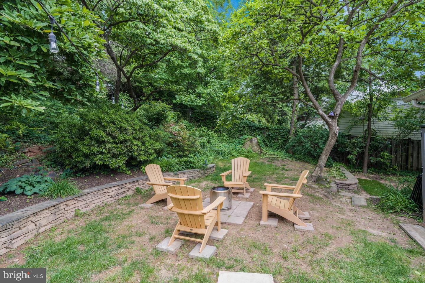 2901 N ROCHESTER ST, ARLINGTON, Virginia 22213, 4 Bedrooms Bedrooms, ,3 BathroomsBathrooms,Residential,For sale,2901 N ROCHESTER ST,VAAR2057472 MLS # VAAR2057472