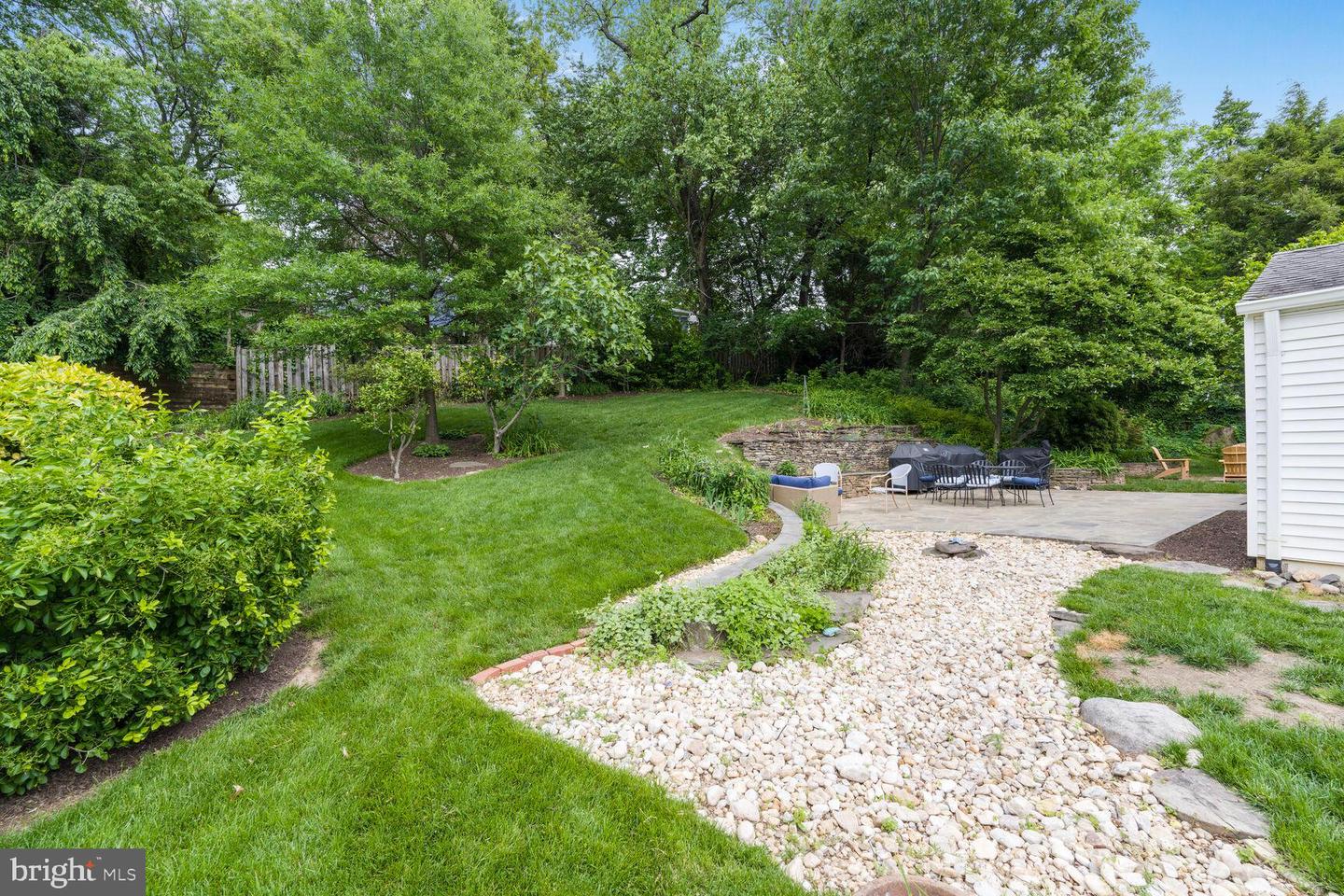 2901 N ROCHESTER ST, ARLINGTON, Virginia 22213, 4 Bedrooms Bedrooms, ,3 BathroomsBathrooms,Residential,For sale,2901 N ROCHESTER ST,VAAR2057472 MLS # VAAR2057472