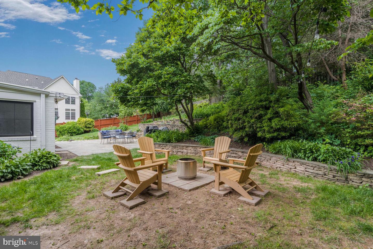 2901 N ROCHESTER ST, ARLINGTON, Virginia 22213, 4 Bedrooms Bedrooms, ,3 BathroomsBathrooms,Residential,For sale,2901 N ROCHESTER ST,VAAR2057472 MLS # VAAR2057472