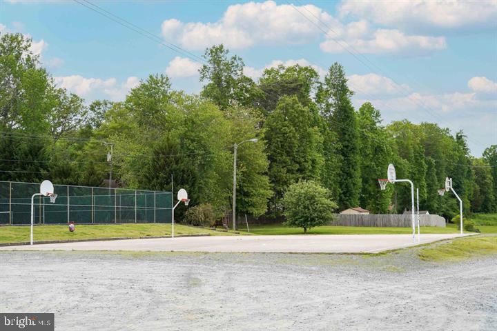 3024 CRUISER DR, STAFFORD, Virginia 22554, 4 Bedrooms Bedrooms, ,2 BathroomsBathrooms,Residential,For sale,3024 CRUISER DR,VAST2038848 MLS # VAST2038848