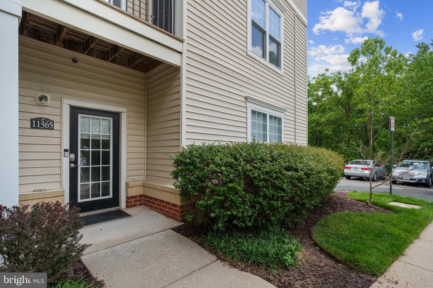 11365 ARISTOTLE DR #9-215, FAIRFAX, Virginia 22030, 2 Bedrooms Bedrooms, ,2 BathroomsBathrooms,Residential,For sale,11365 ARISTOTLE DR #9-215,VAFX2240954 MLS # VAFX2240954