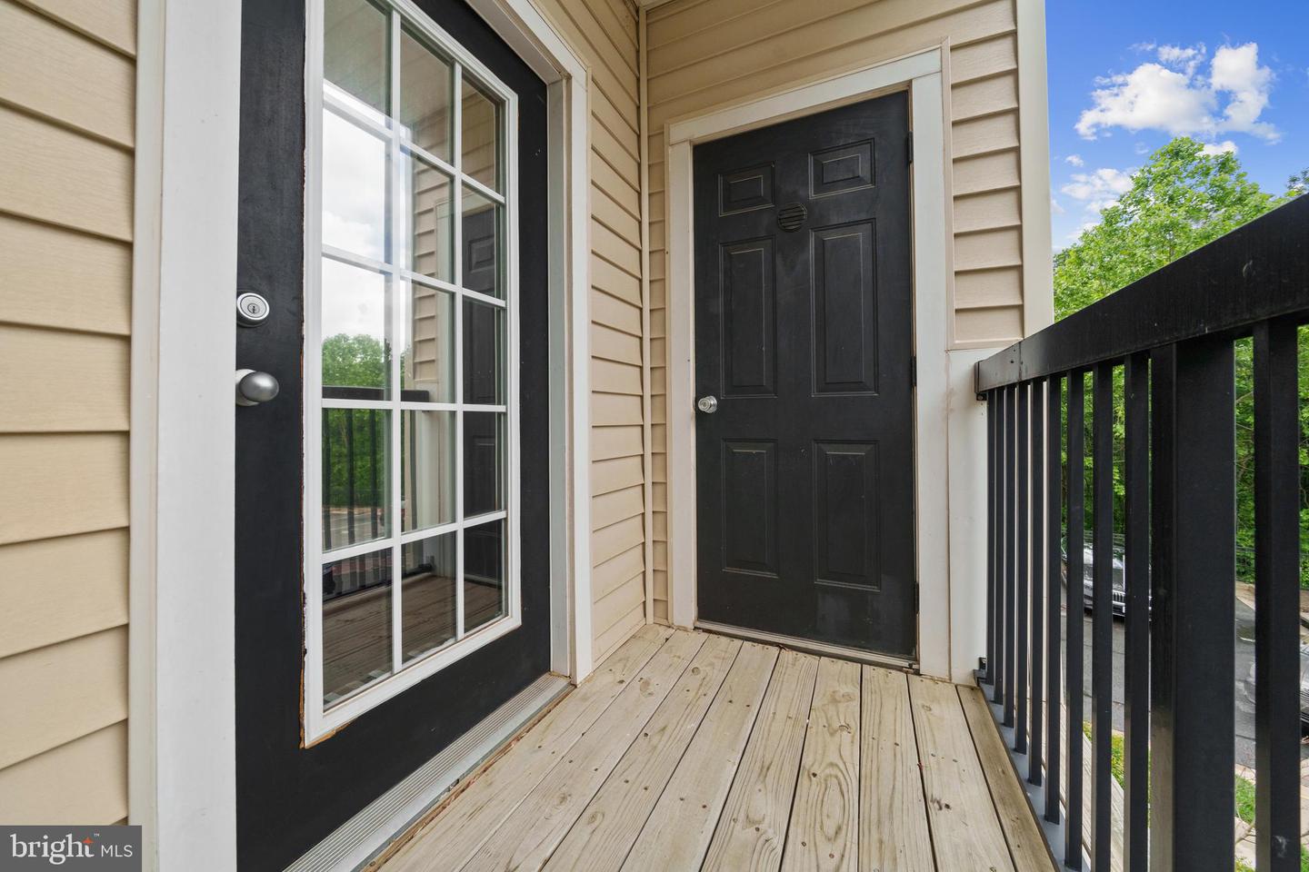 11365 ARISTOTLE DR #9-215, FAIRFAX, Virginia 22030, 2 Bedrooms Bedrooms, ,2 BathroomsBathrooms,Residential,For sale,11365 ARISTOTLE DR #9-215,VAFX2240954 MLS # VAFX2240954