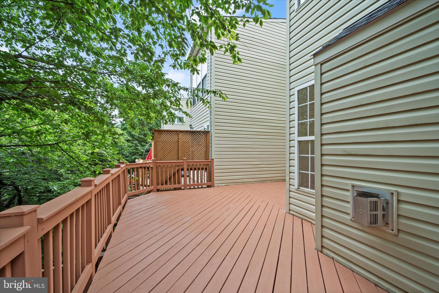 13586 BIG BOULDER RD, HERNDON, Virginia 20171, 3 Bedrooms Bedrooms, ,3 BathroomsBathrooms,Residential,For sale,13586 BIG BOULDER RD,VAFX2240998 MLS # VAFX2240998