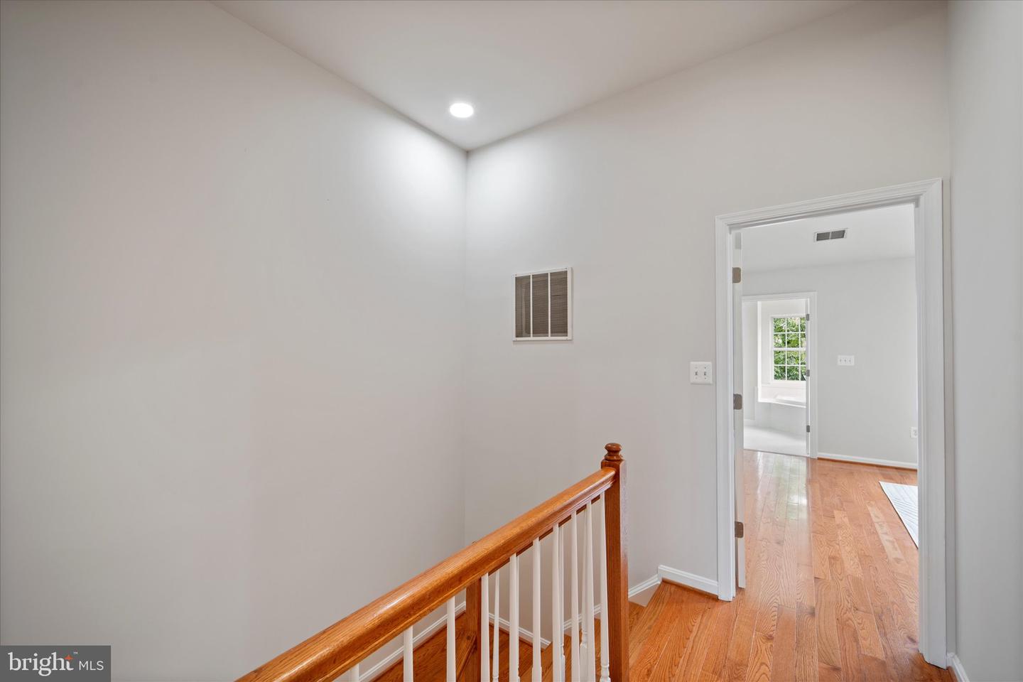 13586 BIG BOULDER RD, HERNDON, Virginia 20171, 3 Bedrooms Bedrooms, ,3 BathroomsBathrooms,Residential,For sale,13586 BIG BOULDER RD,VAFX2240998 MLS # VAFX2240998