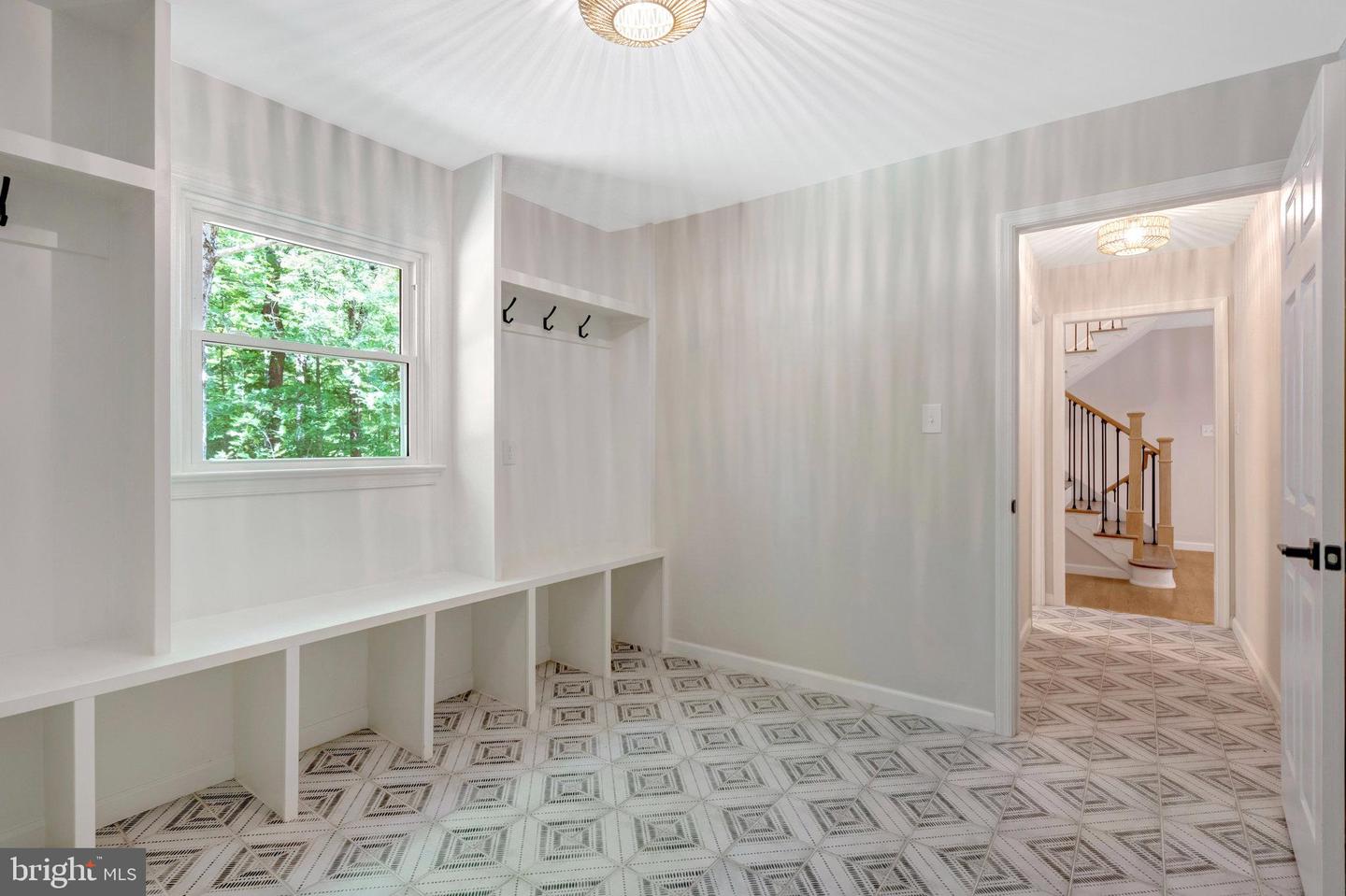 7807 WILLOWBROOK RD, FAIRFAX STATION, Virginia 22039, 4 Bedrooms Bedrooms, ,5 BathroomsBathrooms,Residential,For sale,7807 WILLOWBROOK RD,VAFX2241020 MLS # VAFX2241020