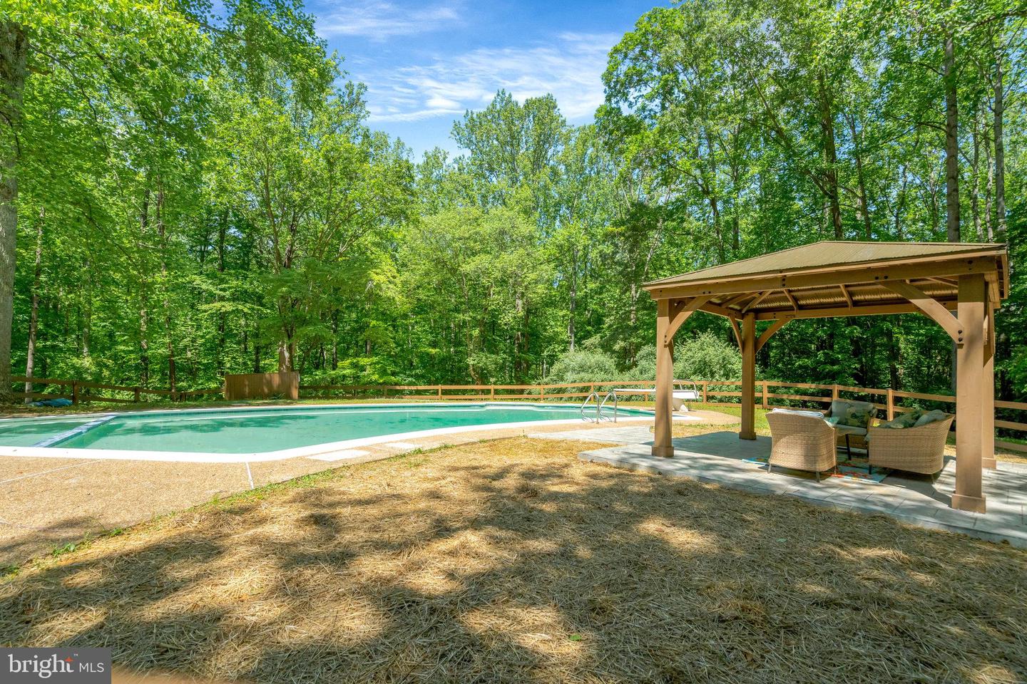 7807 WILLOWBROOK RD, FAIRFAX STATION, Virginia 22039, 4 Bedrooms Bedrooms, ,5 BathroomsBathrooms,Residential,For sale,7807 WILLOWBROOK RD,VAFX2241020 MLS # VAFX2241020