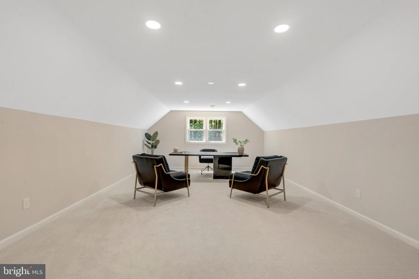 7807 WILLOWBROOK RD, FAIRFAX STATION, Virginia 22039, 4 Bedrooms Bedrooms, ,5 BathroomsBathrooms,Residential,For sale,7807 WILLOWBROOK RD,VAFX2241020 MLS # VAFX2241020