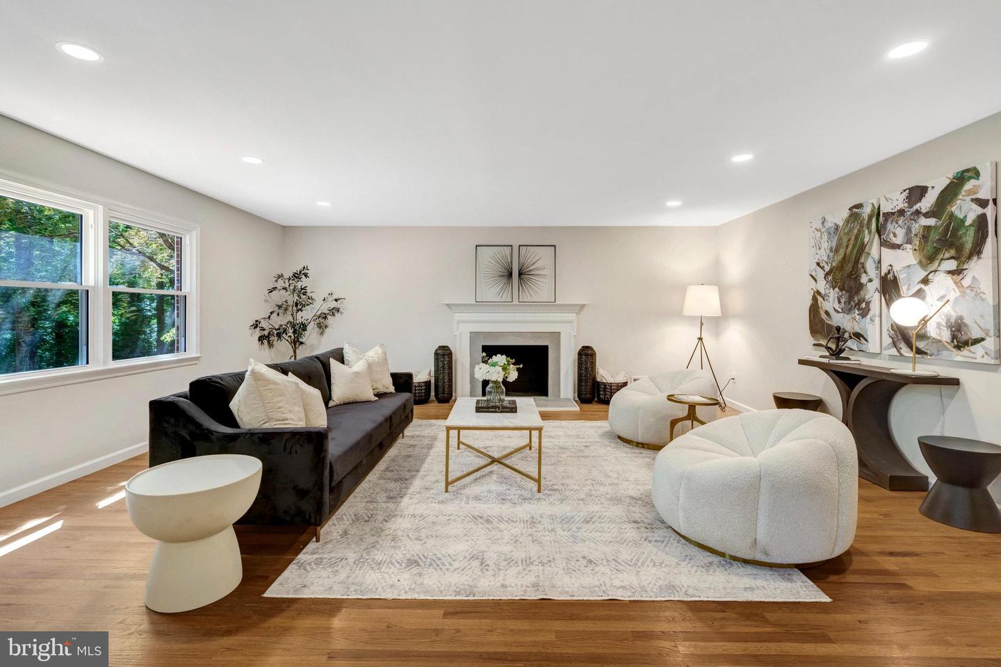 7807 WILLOWBROOK RD, FAIRFAX STATION, Virginia 22039, 4 Bedrooms Bedrooms, ,5 BathroomsBathrooms,Residential,For sale,7807 WILLOWBROOK RD,VAFX2241020 MLS # VAFX2241020