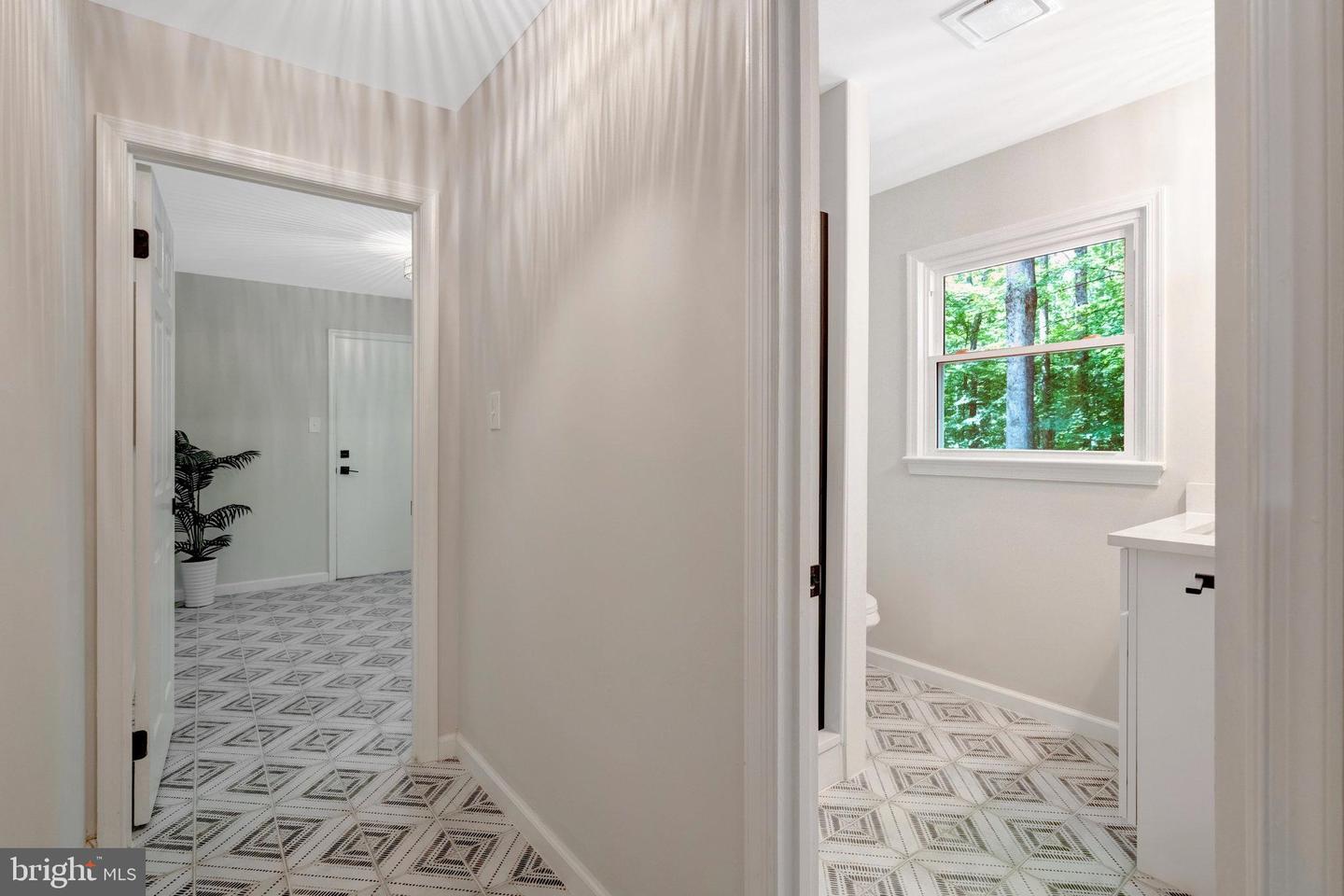 7807 WILLOWBROOK RD, FAIRFAX STATION, Virginia 22039, 4 Bedrooms Bedrooms, ,5 BathroomsBathrooms,Residential,For sale,7807 WILLOWBROOK RD,VAFX2241020 MLS # VAFX2241020