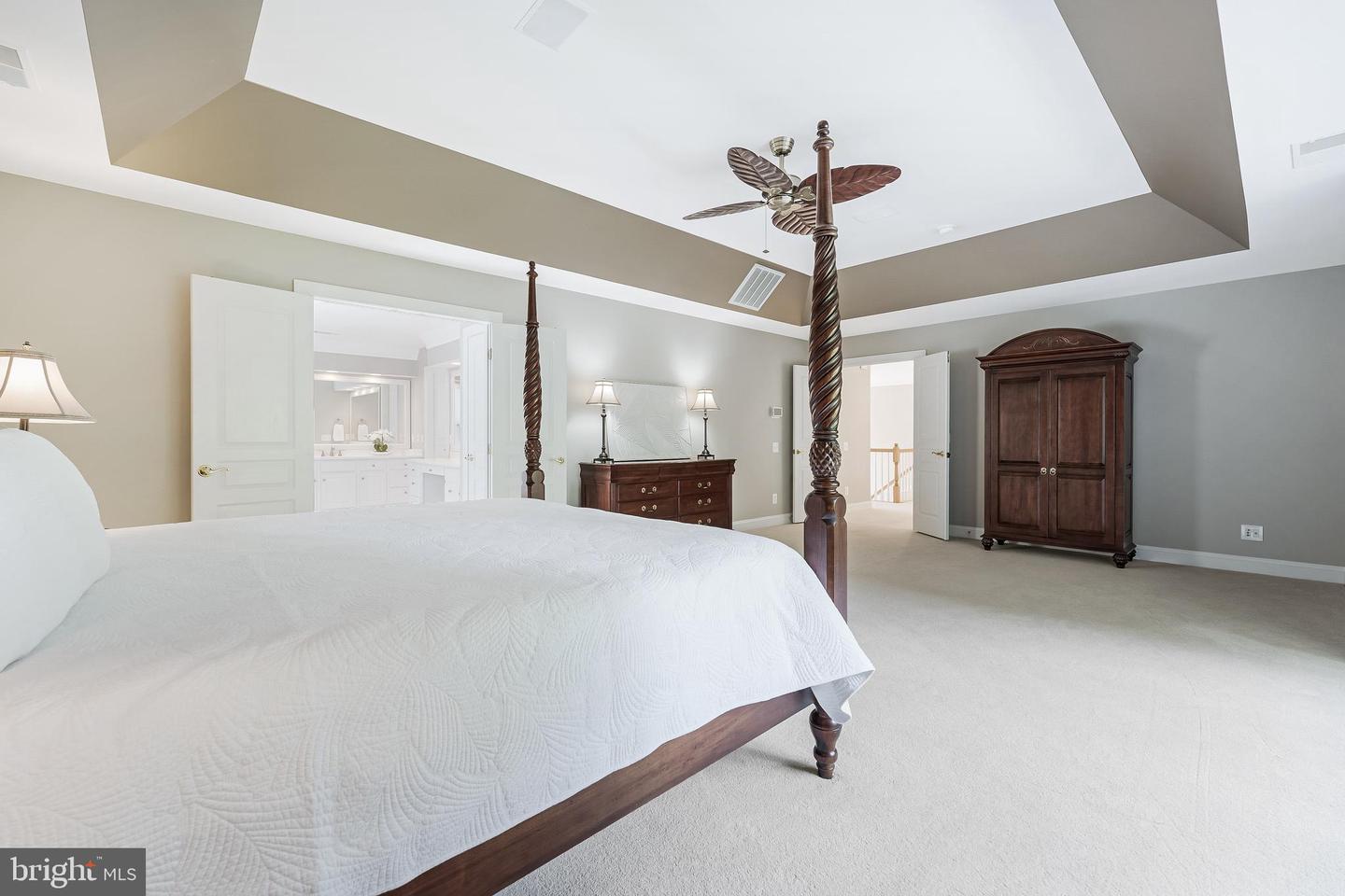 12185 WILD HORSE DR, FAIRFAX, Virginia 22033, 5 Bedrooms Bedrooms, ,4 BathroomsBathrooms,Residential,For sale,12185 WILD HORSE DR,VAFX2241068 MLS # VAFX2241068