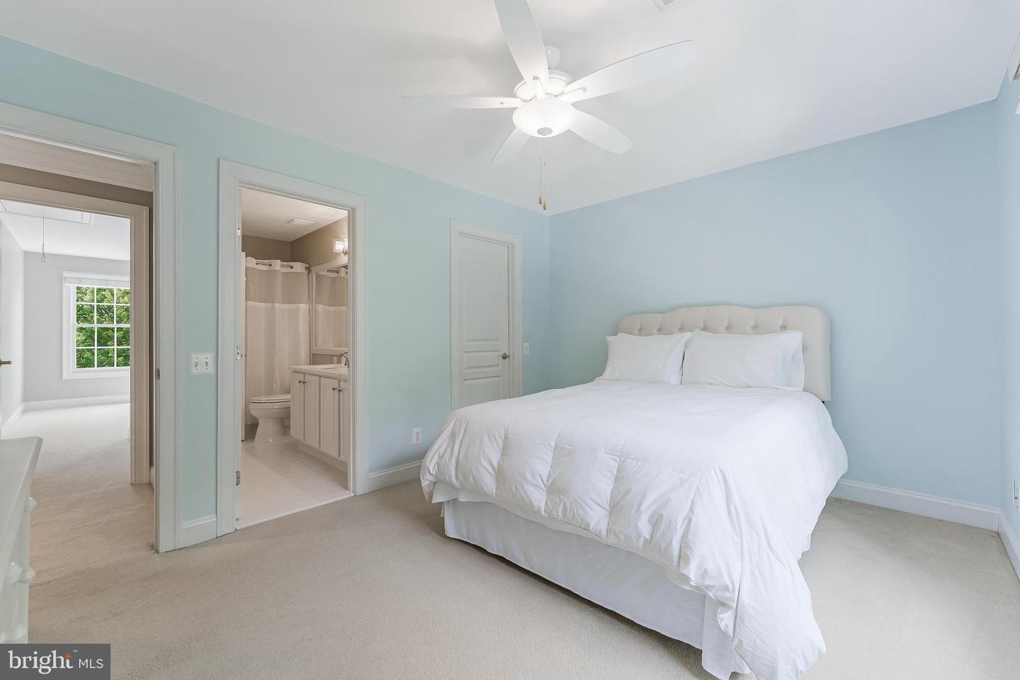 12185 WILD HORSE DR, FAIRFAX, Virginia 22033, 5 Bedrooms Bedrooms, ,4 BathroomsBathrooms,Residential,For sale,12185 WILD HORSE DR,VAFX2241068 MLS # VAFX2241068