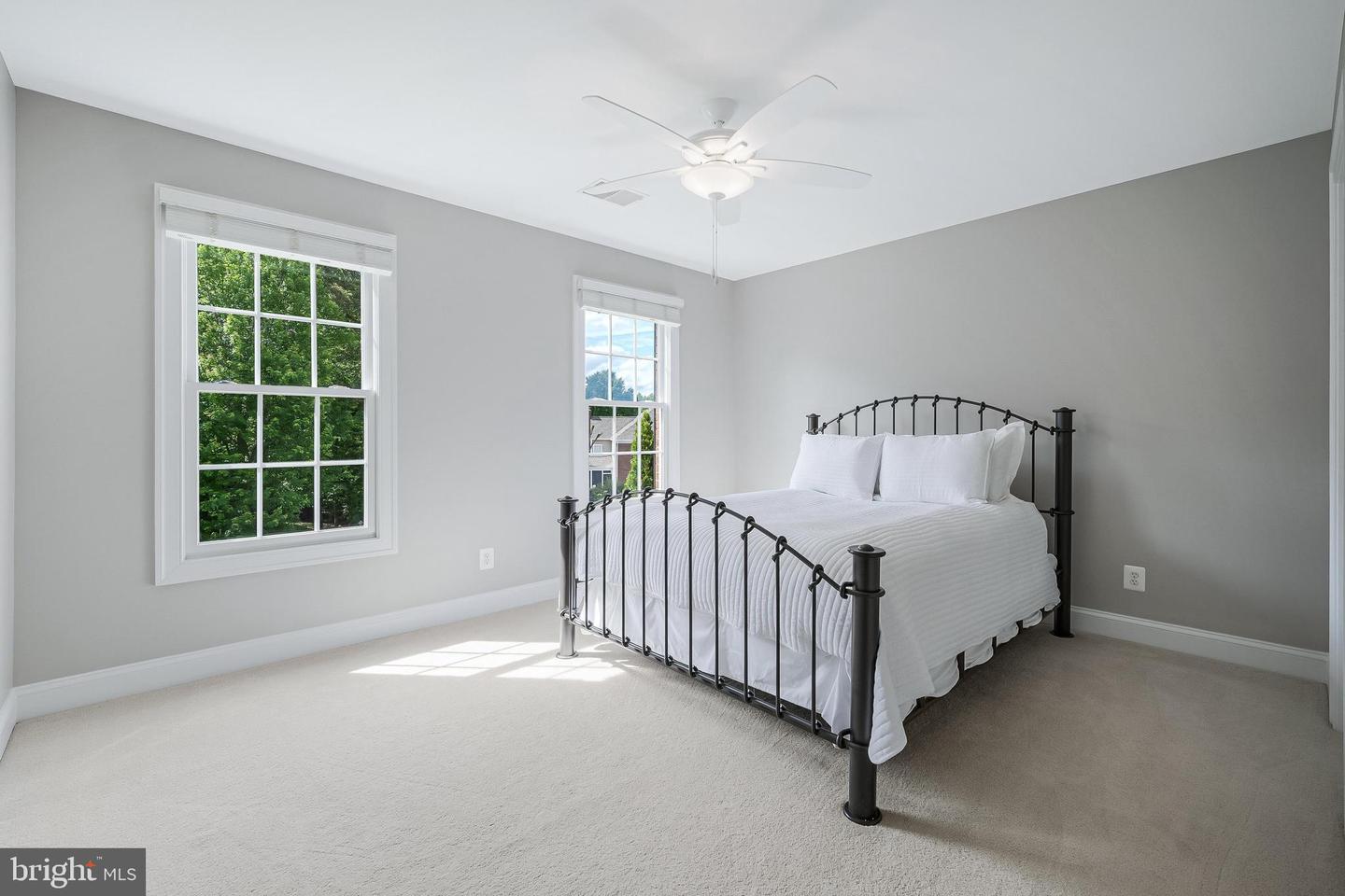 12185 WILD HORSE DR, FAIRFAX, Virginia 22033, 5 Bedrooms Bedrooms, ,4 BathroomsBathrooms,Residential,For sale,12185 WILD HORSE DR,VAFX2241068 MLS # VAFX2241068