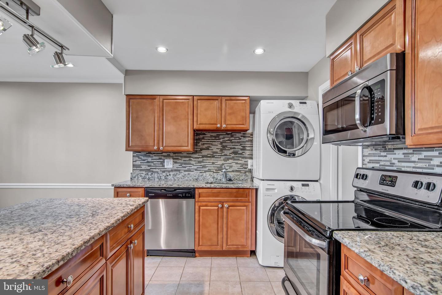 14451 SAGUARO PL, CENTREVILLE, Virginia 20121, 3 Bedrooms Bedrooms, ,2 BathroomsBathrooms,Residential,For sale,14451 SAGUARO PL,VAFX2241100 MLS # VAFX2241100