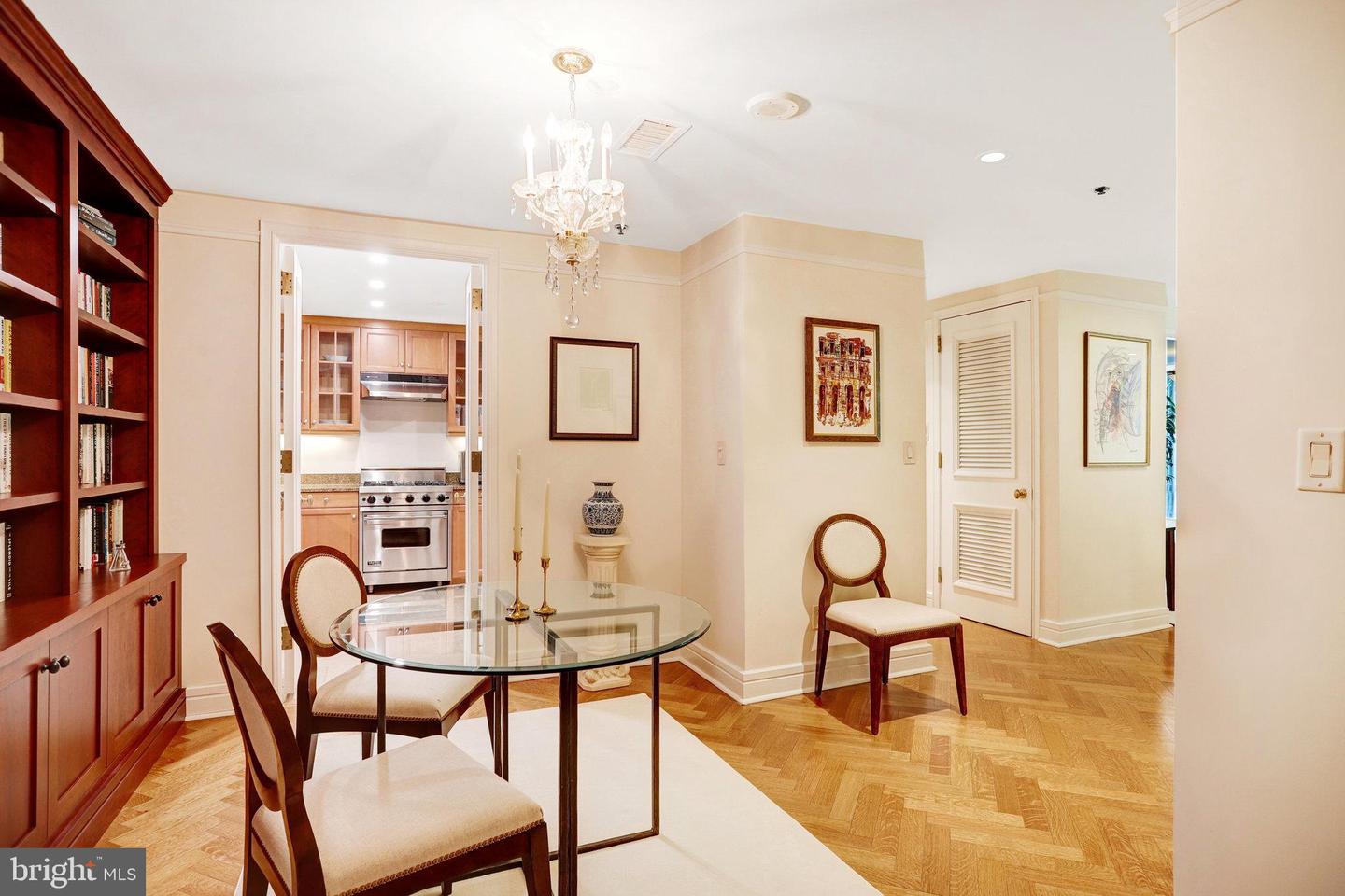 1155 23RD ST NW #2E, WASHINGTON, District Of Columbia 20037, 1 Bedroom Bedrooms, ,1 BathroomBathrooms,Residential,For sale,1155 23RD ST NW #2E,DCDC2200936 MLS # DCDC2200936
