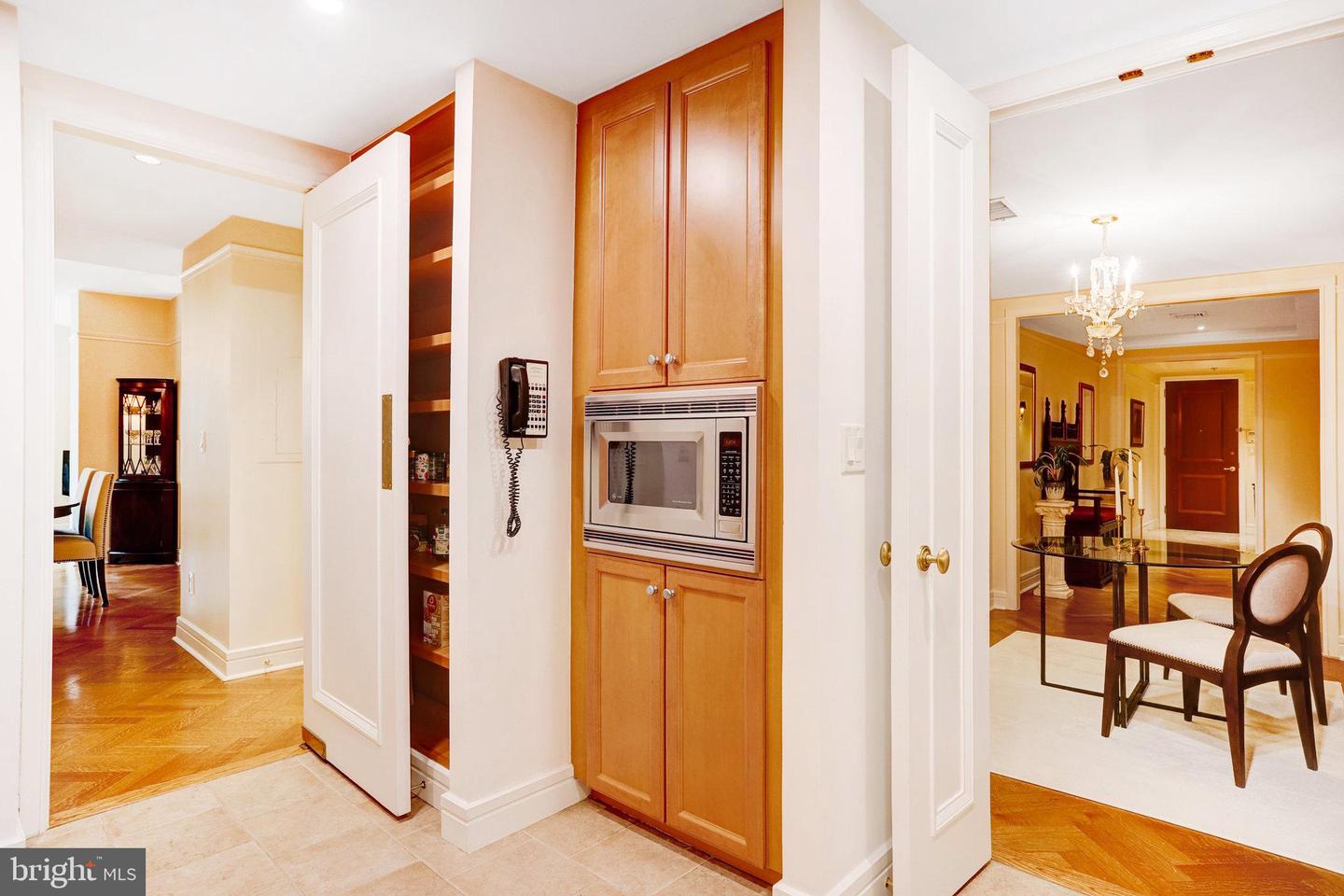 1155 23RD ST NW #2E, WASHINGTON, District Of Columbia 20037, 1 Bedroom Bedrooms, ,1 BathroomBathrooms,Residential,For sale,1155 23RD ST NW #2E,DCDC2200936 MLS # DCDC2200936