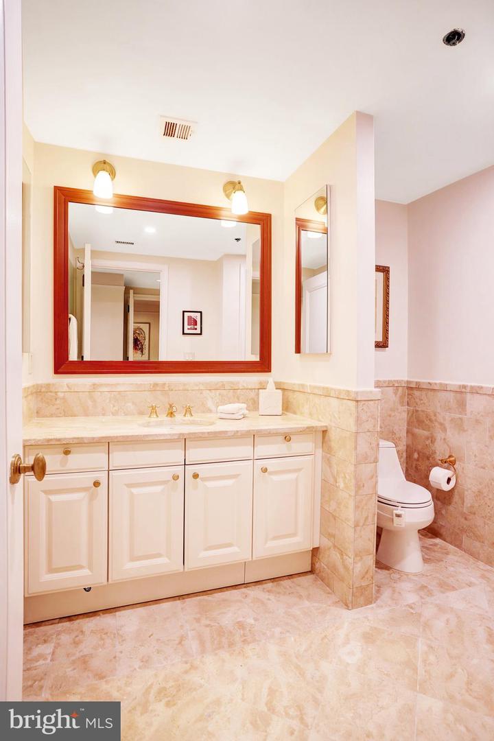 1155 23RD ST NW #2E, WASHINGTON, District Of Columbia 20037, 1 Bedroom Bedrooms, ,1 BathroomBathrooms,Residential,For sale,1155 23RD ST NW #2E,DCDC2200936 MLS # DCDC2200936