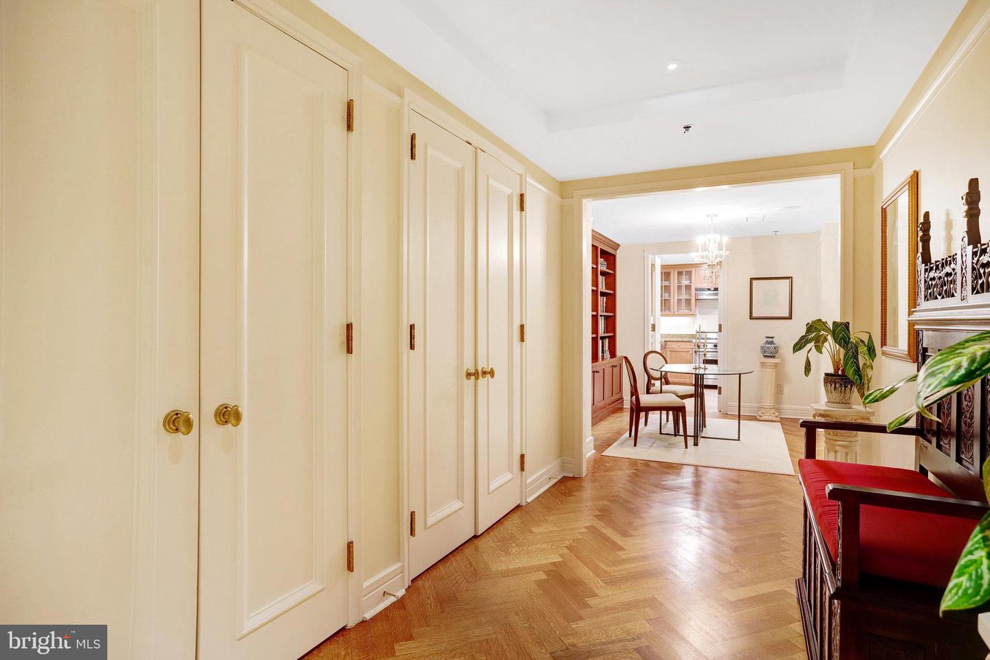 1155 23RD ST NW #2E, WASHINGTON, District Of Columbia 20037, 1 Bedroom Bedrooms, ,1 BathroomBathrooms,Residential,For sale,1155 23RD ST NW #2E,DCDC2200936 MLS # DCDC2200936