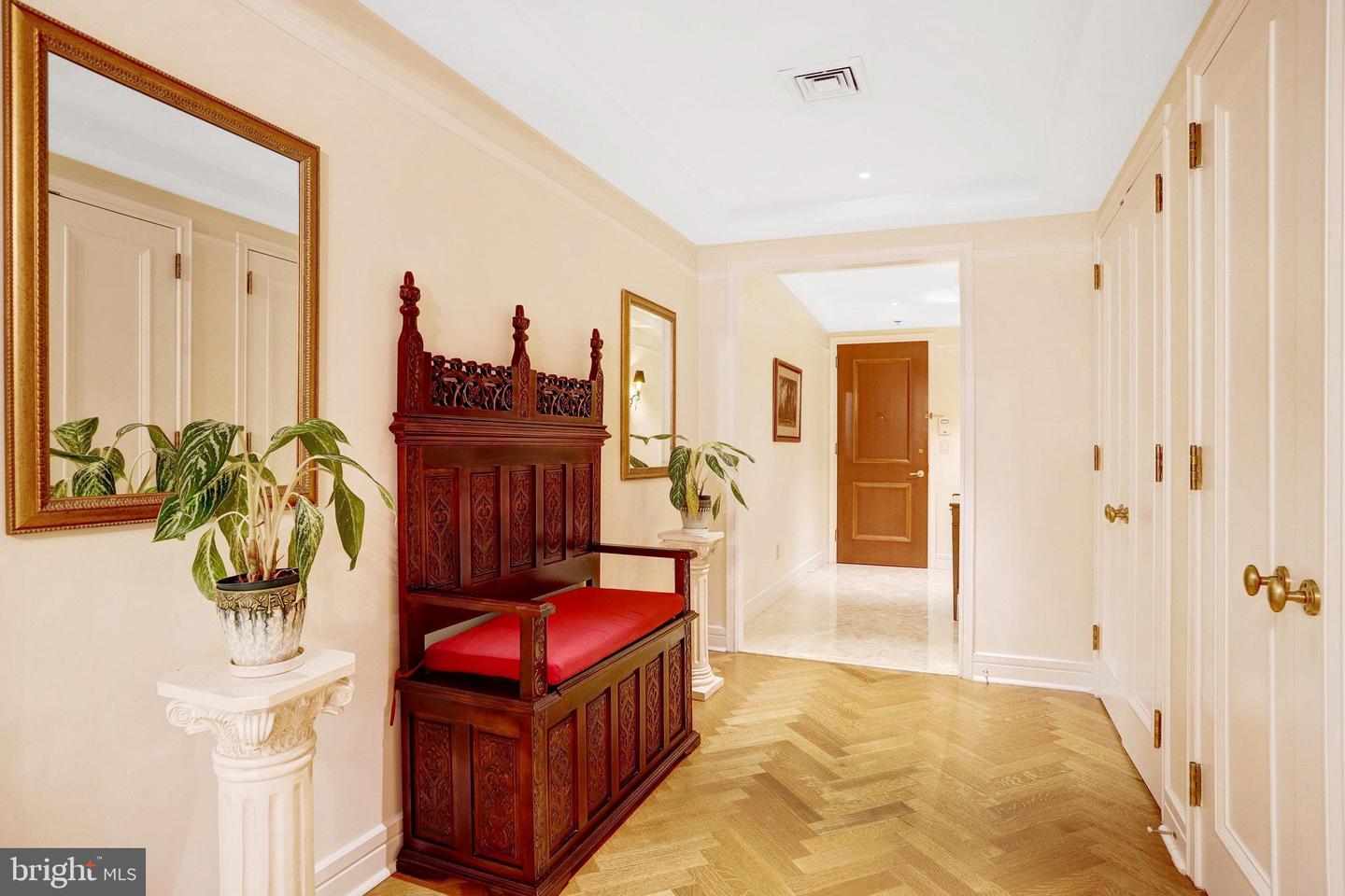 1155 23RD ST NW #2E, WASHINGTON, District Of Columbia 20037, 1 Bedroom Bedrooms, ,1 BathroomBathrooms,Residential,For sale,1155 23RD ST NW #2E,DCDC2200936 MLS # DCDC2200936