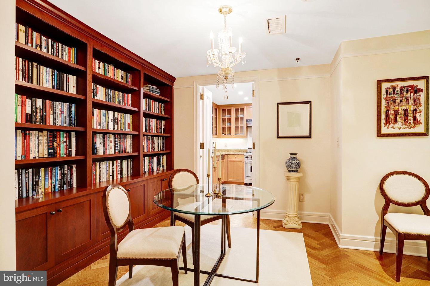 1155 23RD ST NW #2E, WASHINGTON, District Of Columbia 20037, 1 Bedroom Bedrooms, ,1 BathroomBathrooms,Residential,For sale,1155 23RD ST NW #2E,DCDC2200936 MLS # DCDC2200936