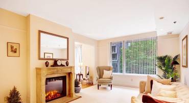 1155 23RD ST NW #2E, WASHINGTON, District Of Columbia 20037, 1 Bedroom Bedrooms, ,1 BathroomBathrooms,Residential,For sale,1155 23RD ST NW #2E,DCDC2200936 MLS # DCDC2200936