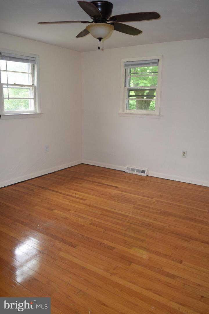 398 OLD BETHEL CHURCH RD, WINCHESTER, Virginia 22603, 3 Bedrooms Bedrooms, 8 Rooms Rooms,1 BathroomBathrooms,Residential,For sale,398 OLD BETHEL CHURCH RD,VAFV2034214 MLS # VAFV2034214