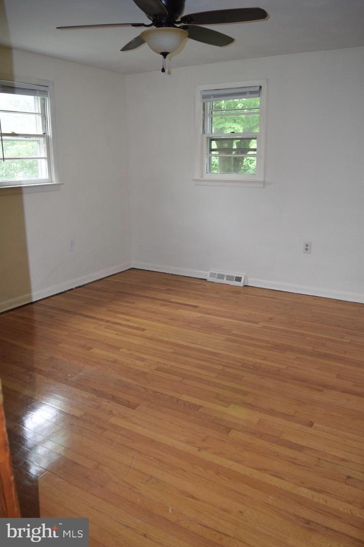 398 OLD BETHEL CHURCH RD, WINCHESTER, Virginia 22603, 3 Bedrooms Bedrooms, 8 Rooms Rooms,1 BathroomBathrooms,Residential,For sale,398 OLD BETHEL CHURCH RD,VAFV2034214 MLS # VAFV2034214
